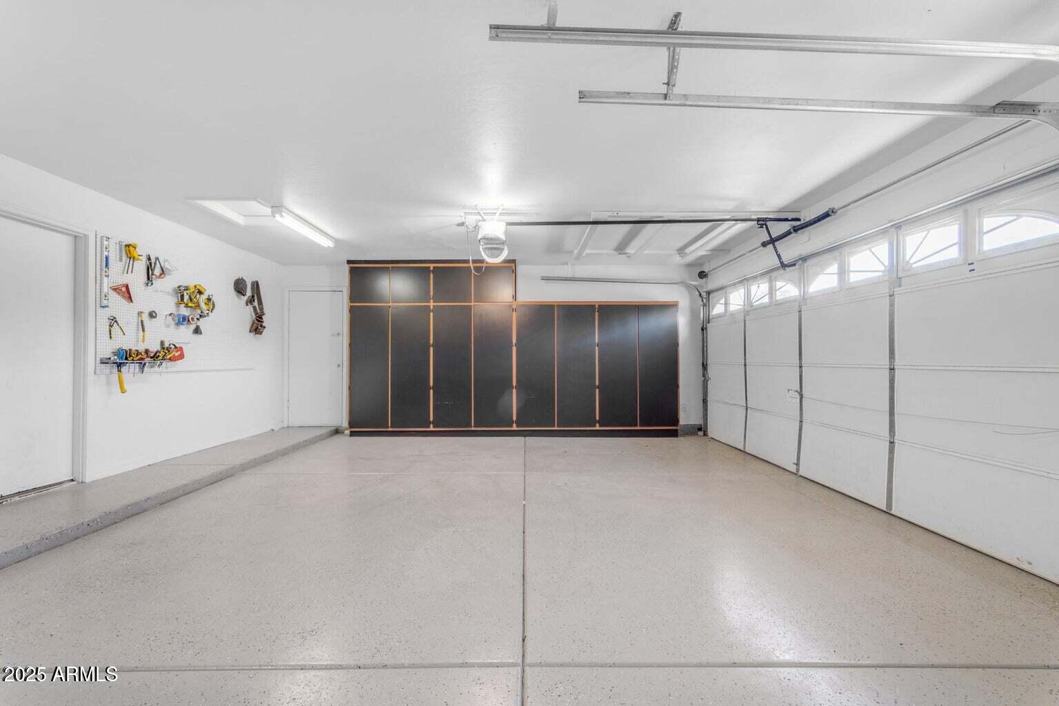 SAN TAN HEIGHTS PARCEL J - Residential Lease