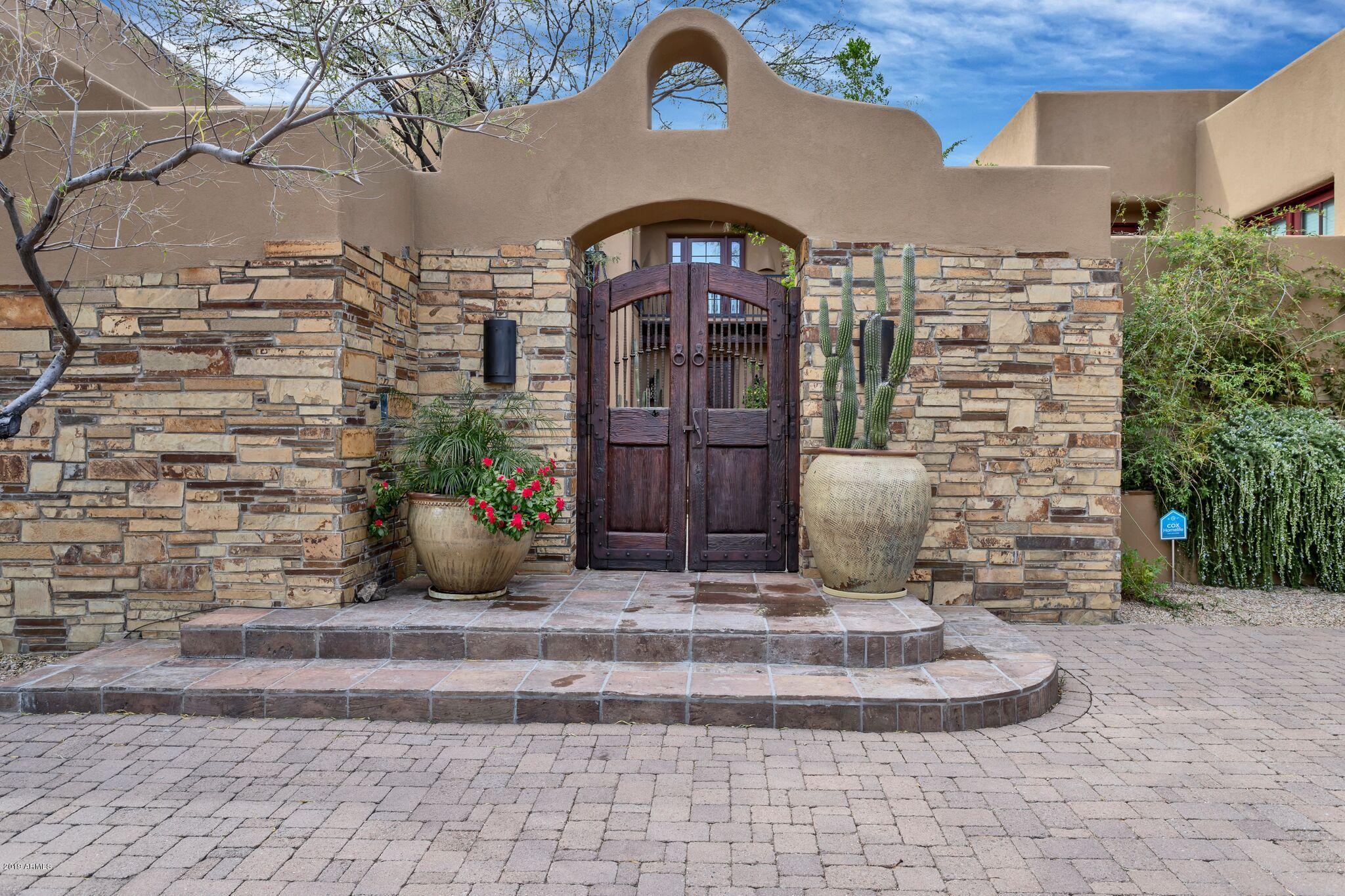 DESERT MOUNTAIN - Residential