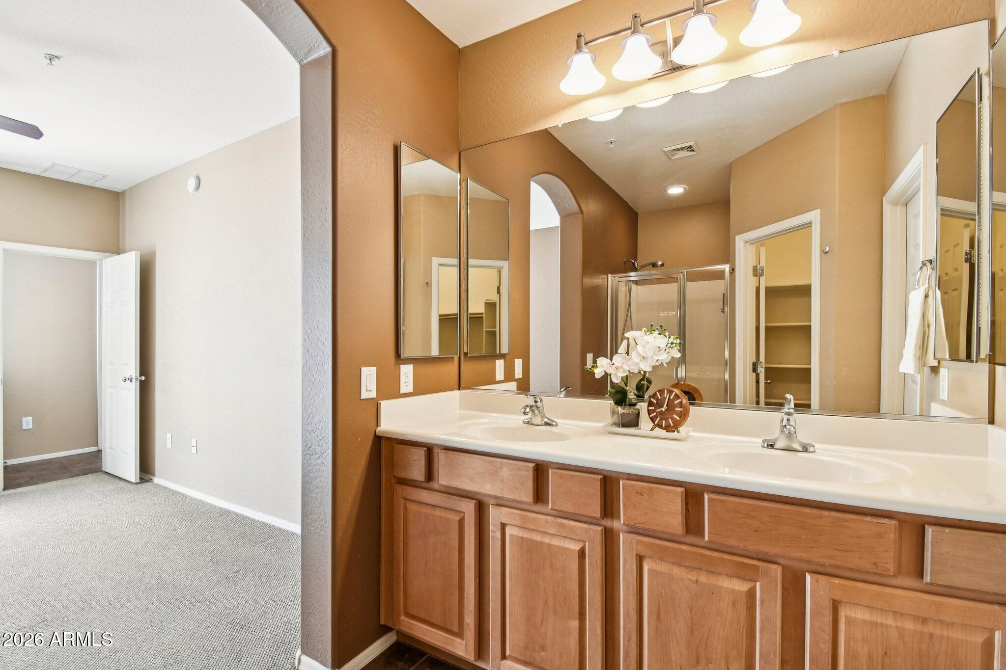 Serenity Villas at Anthem - Residential