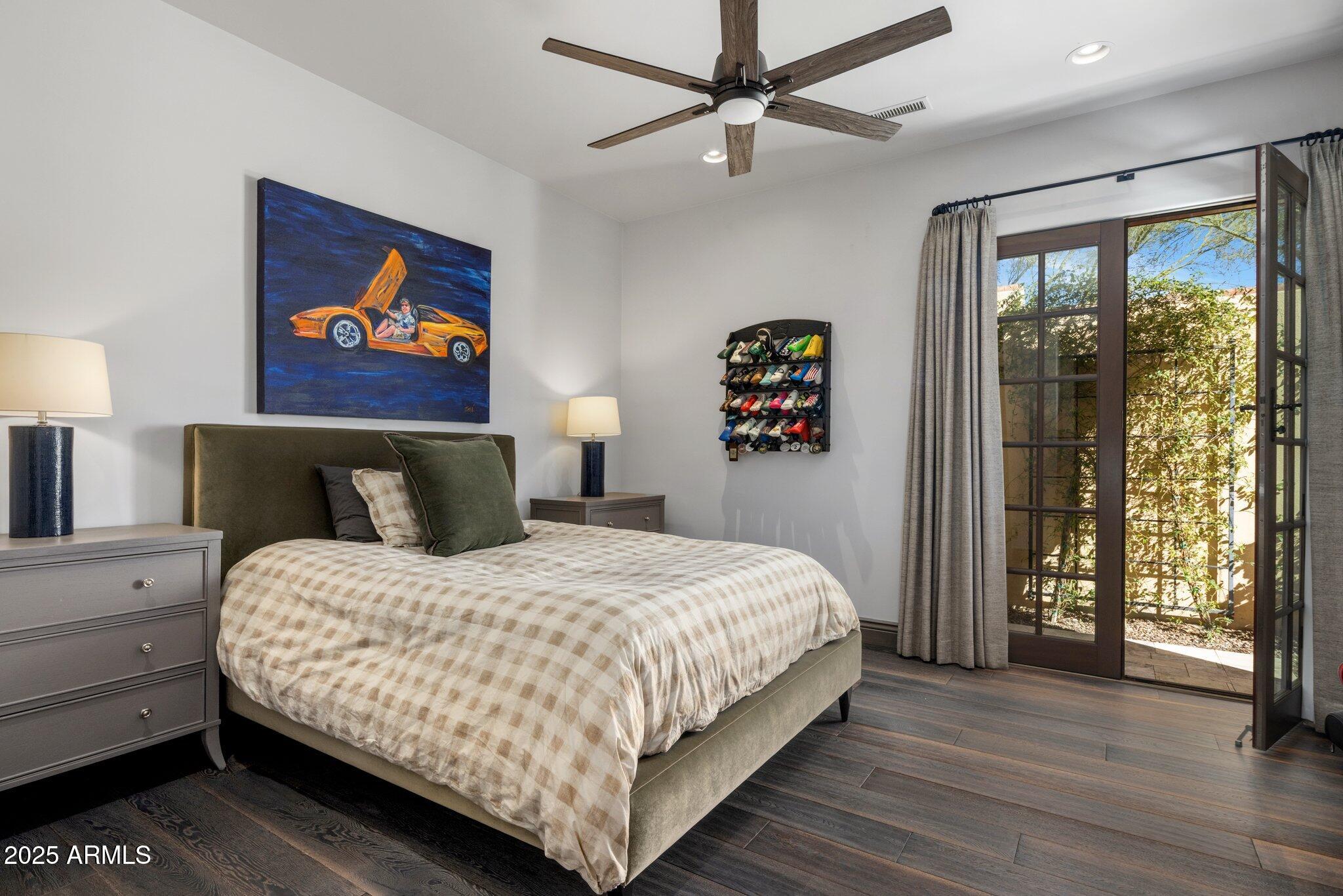 The Village at PARADISE RESERVE - Residential