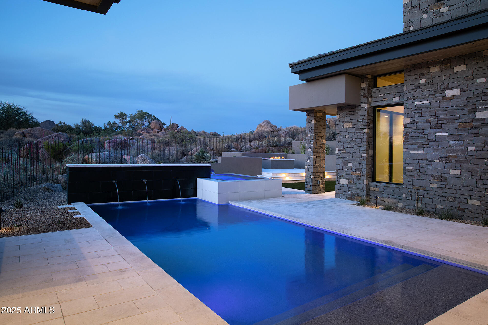 TROON TALUS - Residential
