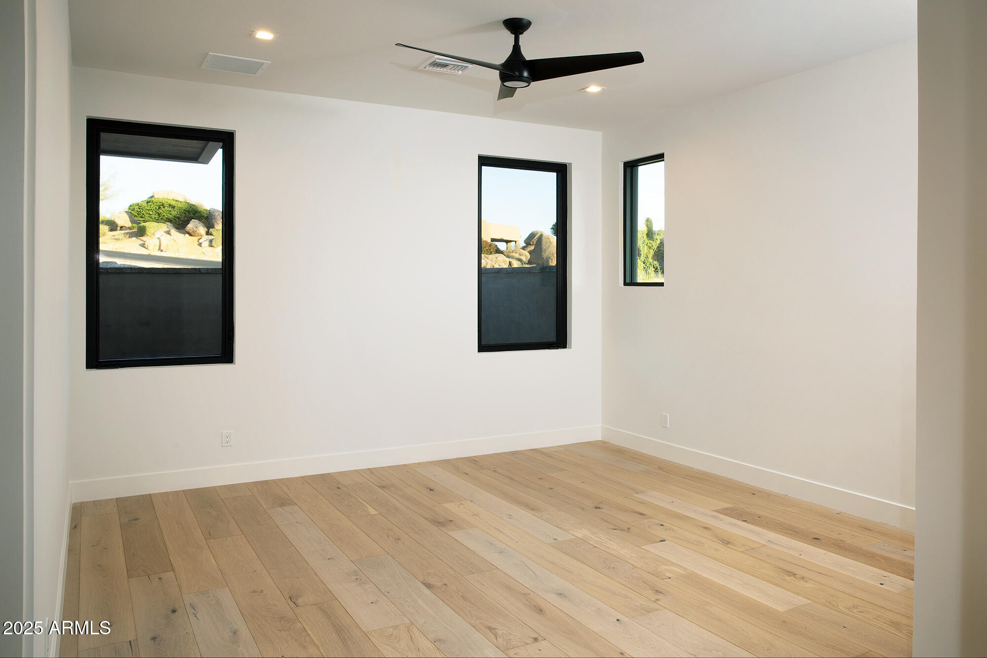 TROON TALUS - Residential