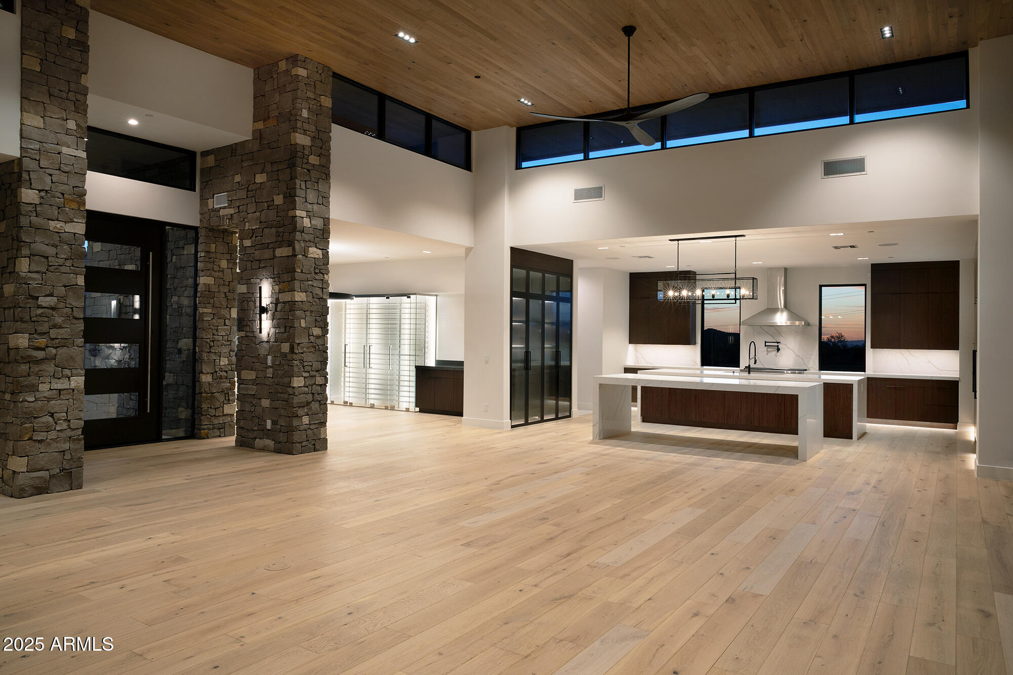 TROON TALUS - Residential