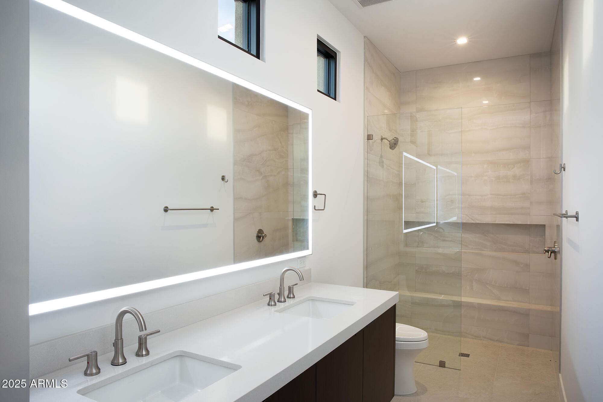 TROON TALUS - Residential