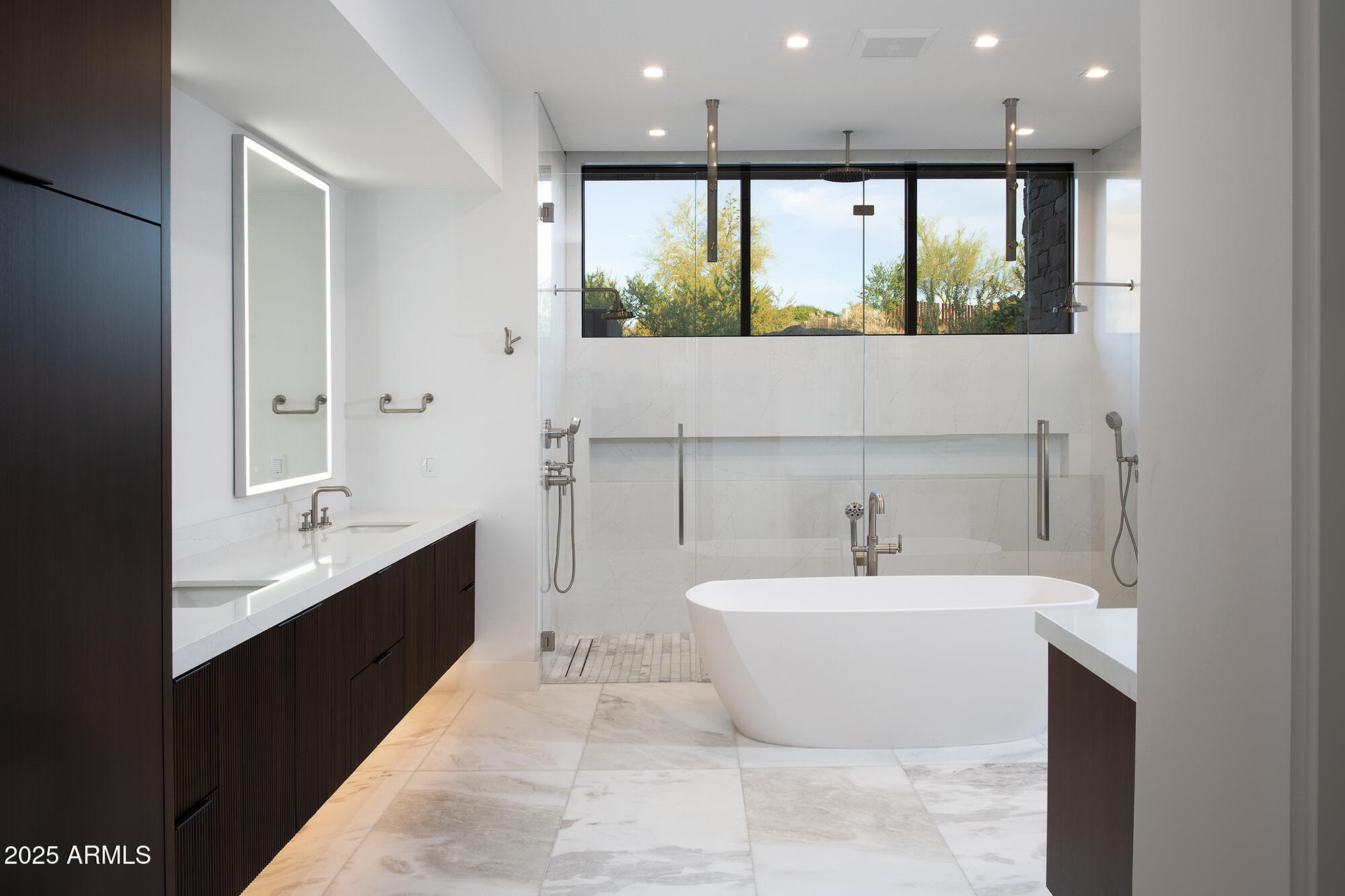 TROON TALUS - Residential