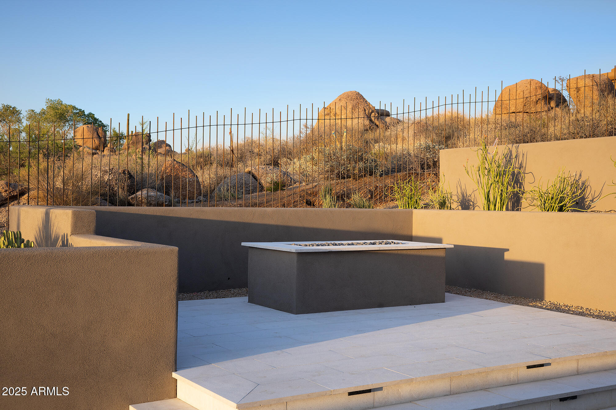 TROON TALUS - Residential