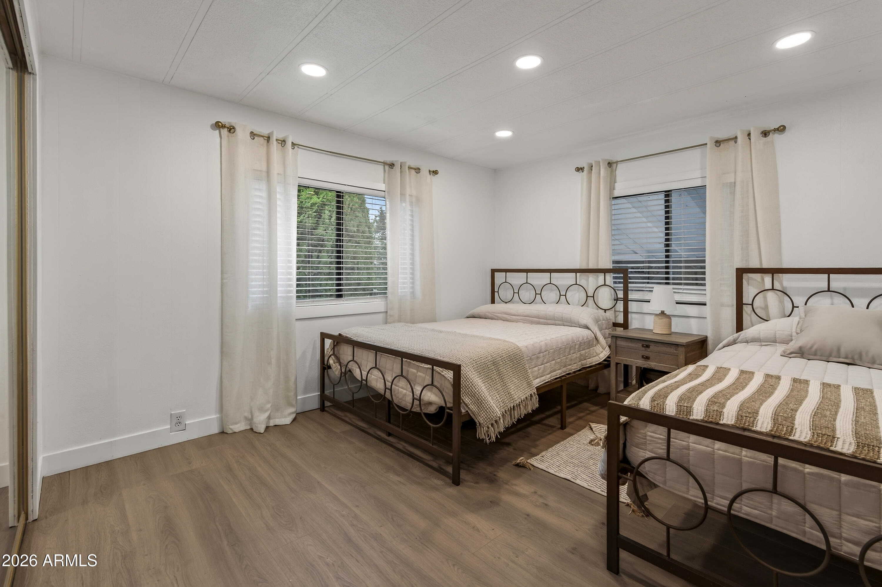 HARMONY KNOLLS - Residential