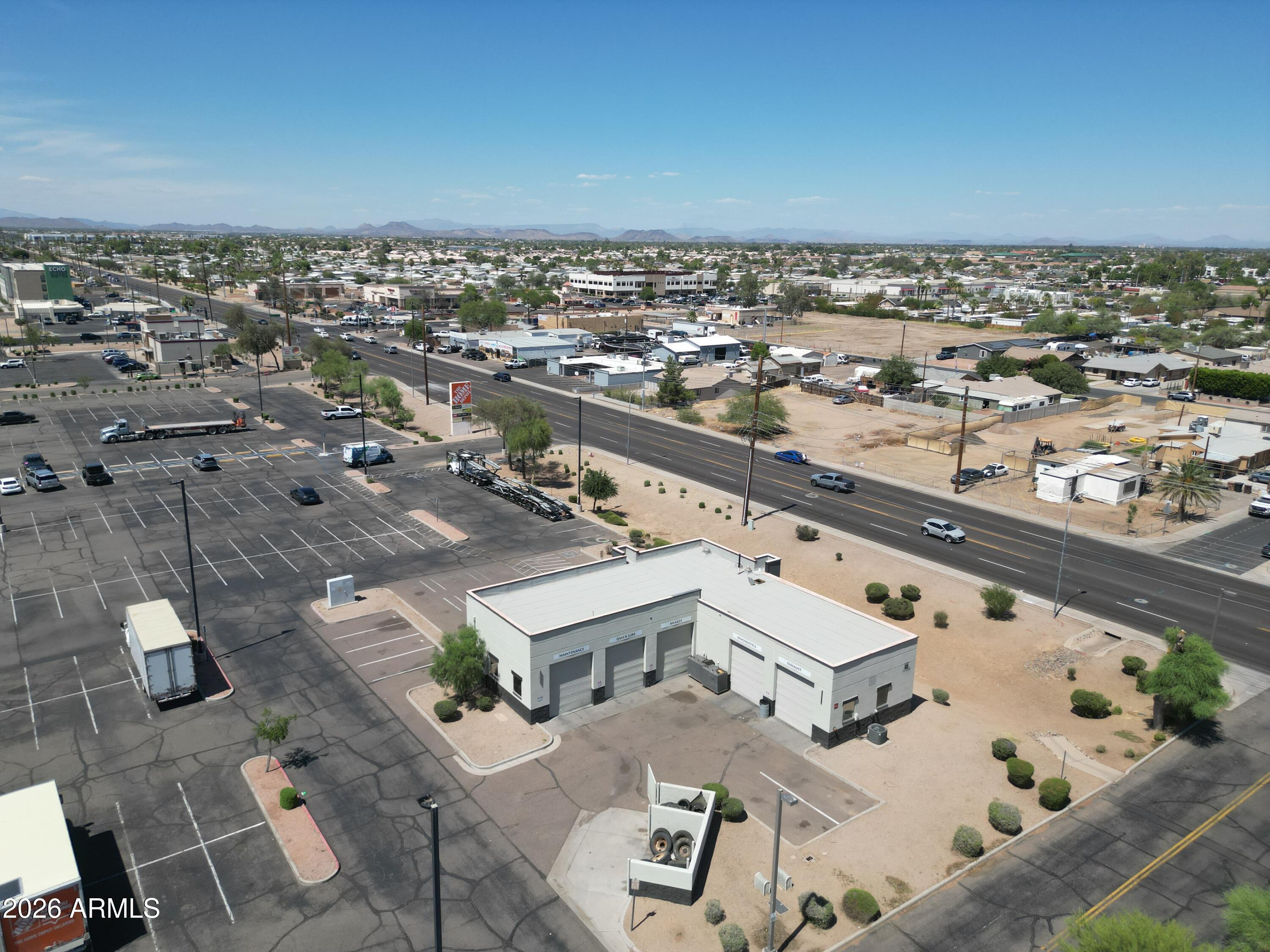 HOME DEPOT CENTER - Commercial Lease