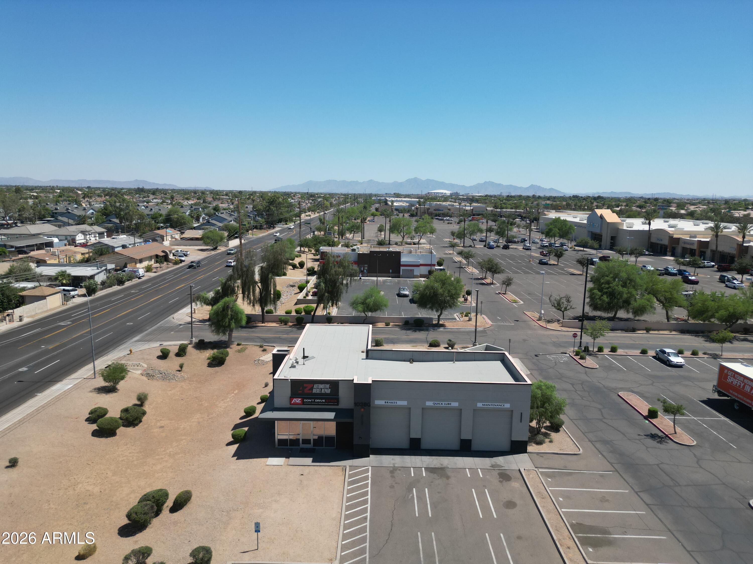 HOME DEPOT CENTER - Commercial Lease