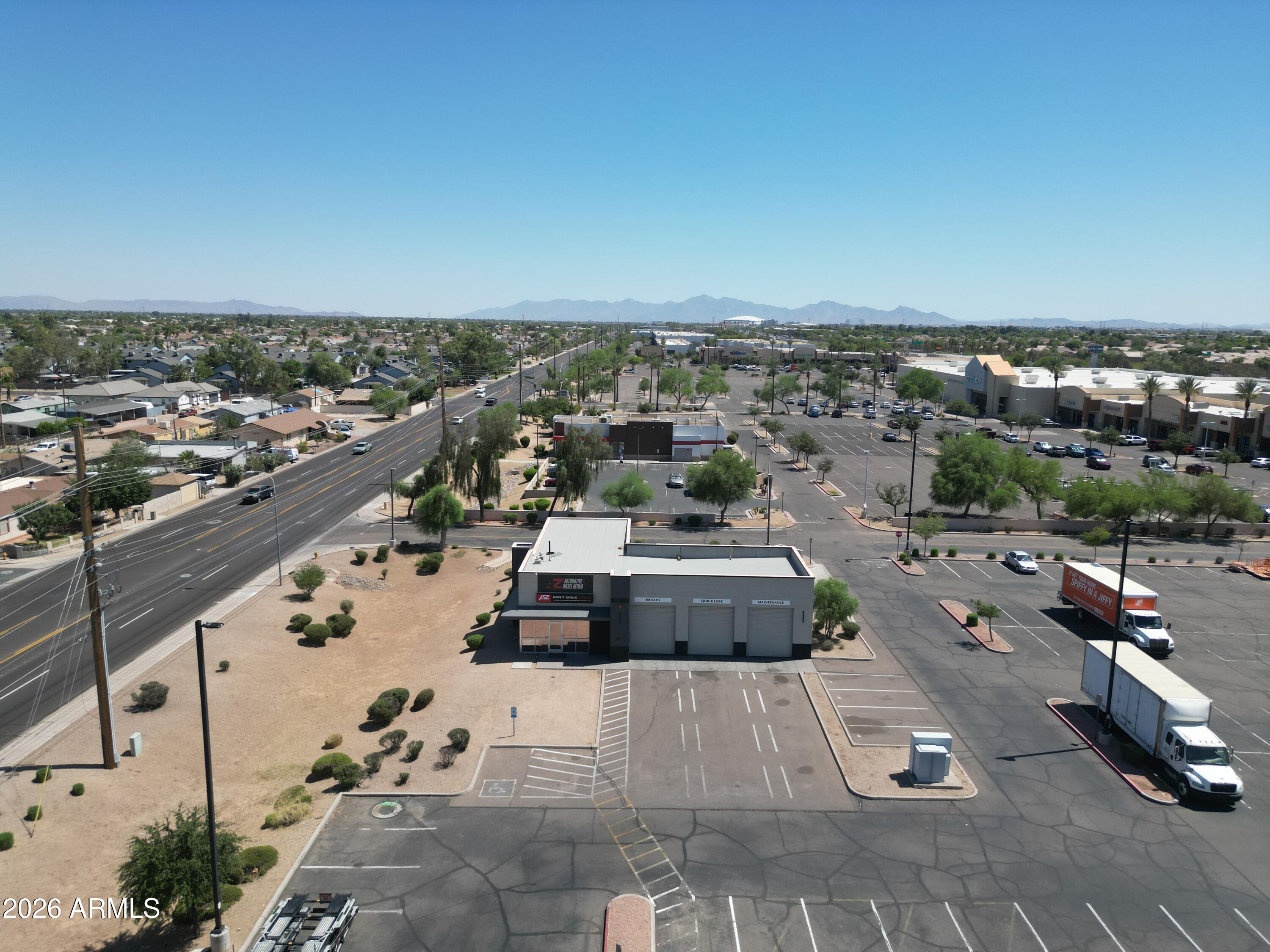 HOME DEPOT CENTER - Commercial Lease