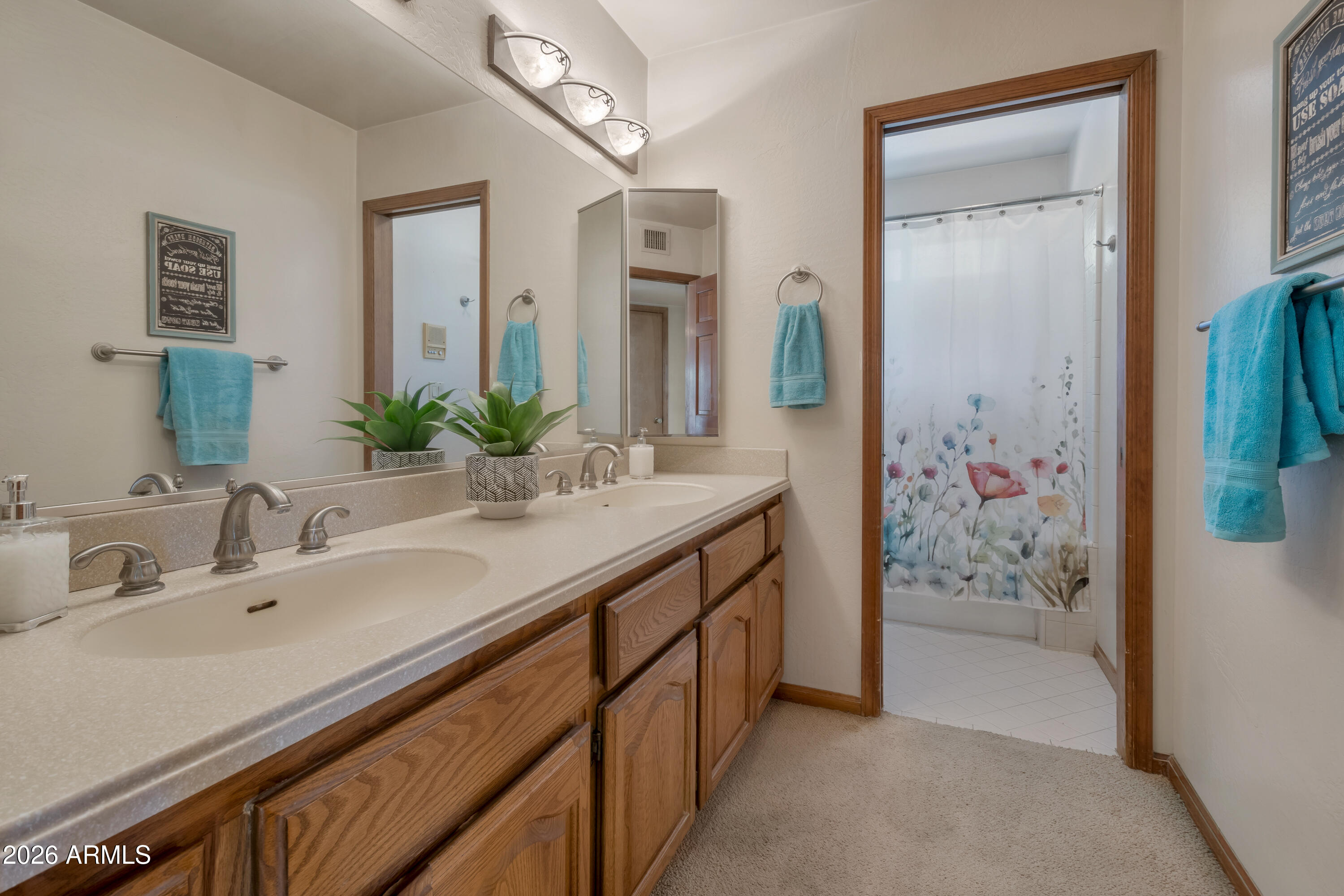 Woodleaf - Residential