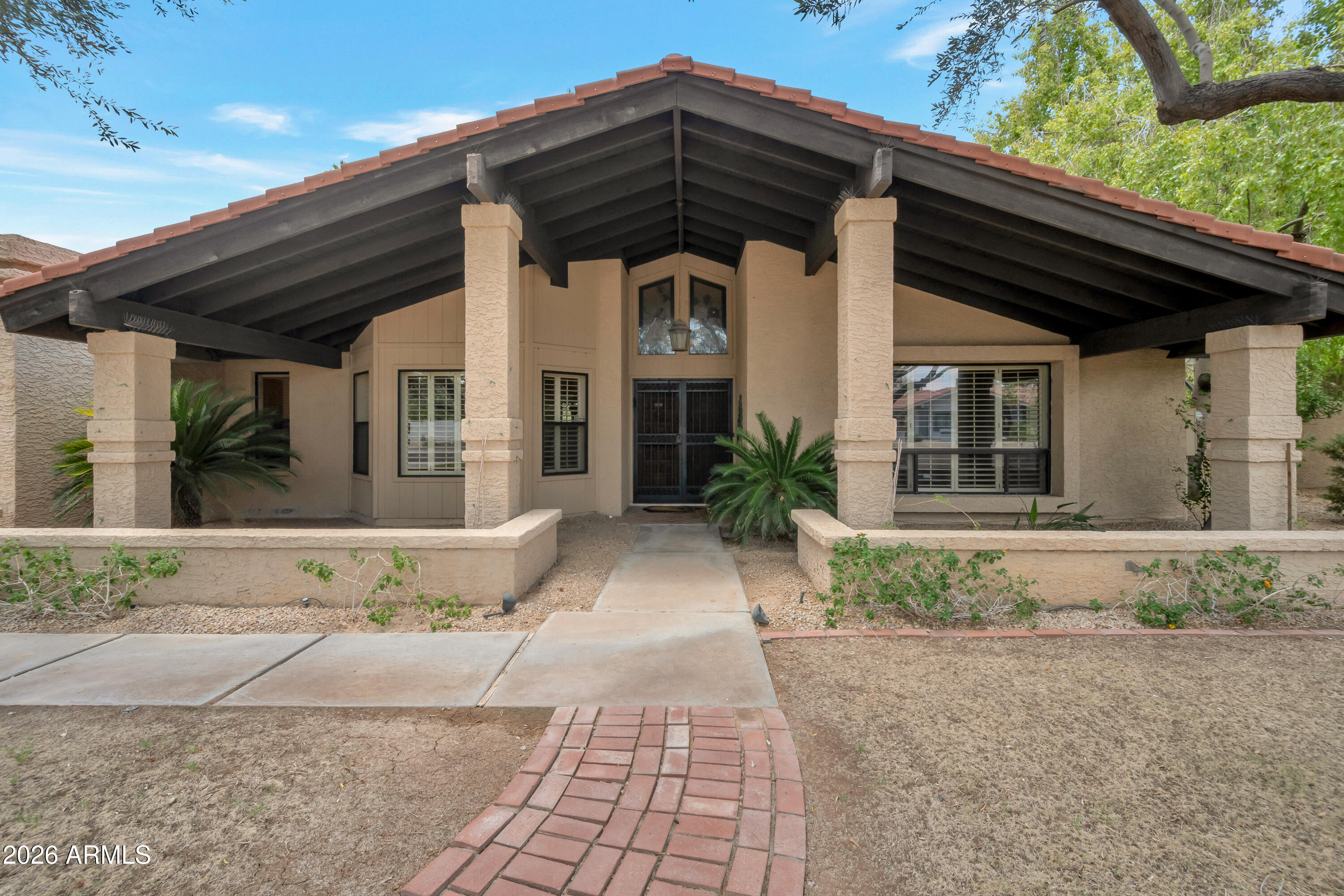 Discover the perfect blend of timeless quality & endless potential in this well-crafted Malouf-built home, ideally situated in the highly sought-after Woodleaf subdivision & coveted Magic ZIP Code. This spacious 4BD/2BA single-level residence offers a thoughtfully designed floor plan ready to be personalized to fit your unique lifestyle. At the heart of the home, the expansive great room creates an inviting space for gathering & entertaining. The spacious kitchen features abundant cabinetry, large island & generous workspace. Step outside to your own private backyard retreat, where a sparkling pool & oversized cul-de-sac lot provide ample space for outdoor entertaining, play, gardening & future enhancements. Enjoy an unbeatable location just moments from premier shopping, dining & golf!