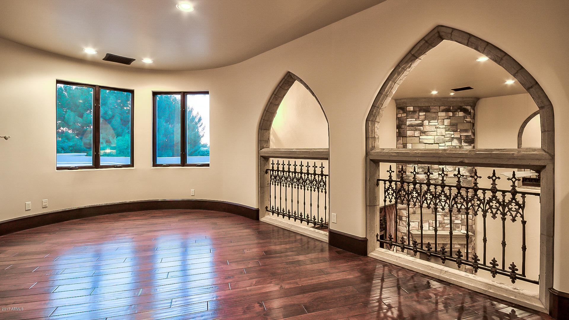 OAKWOOD HILLS - Residential