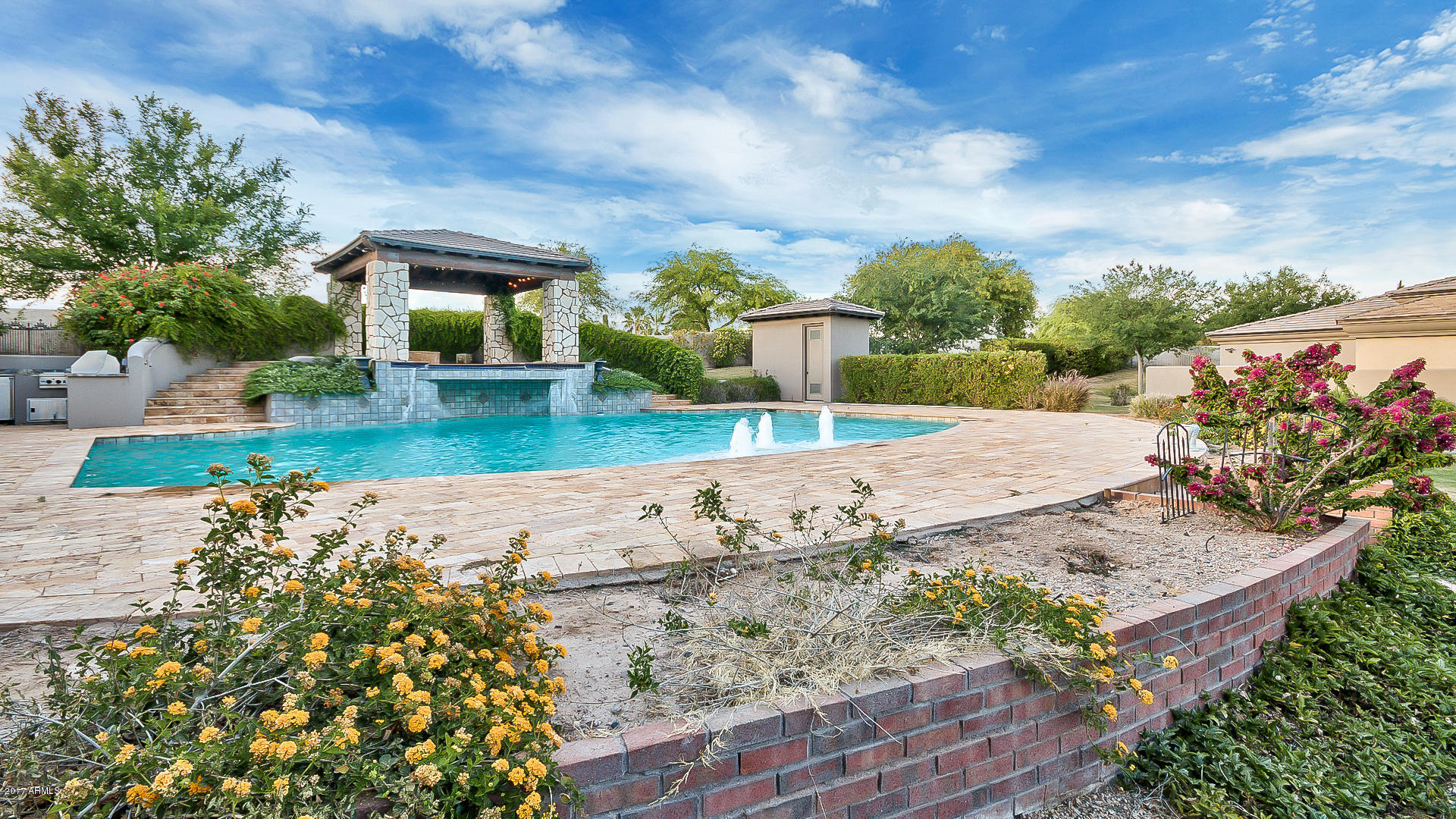 OAKWOOD HILLS - Residential