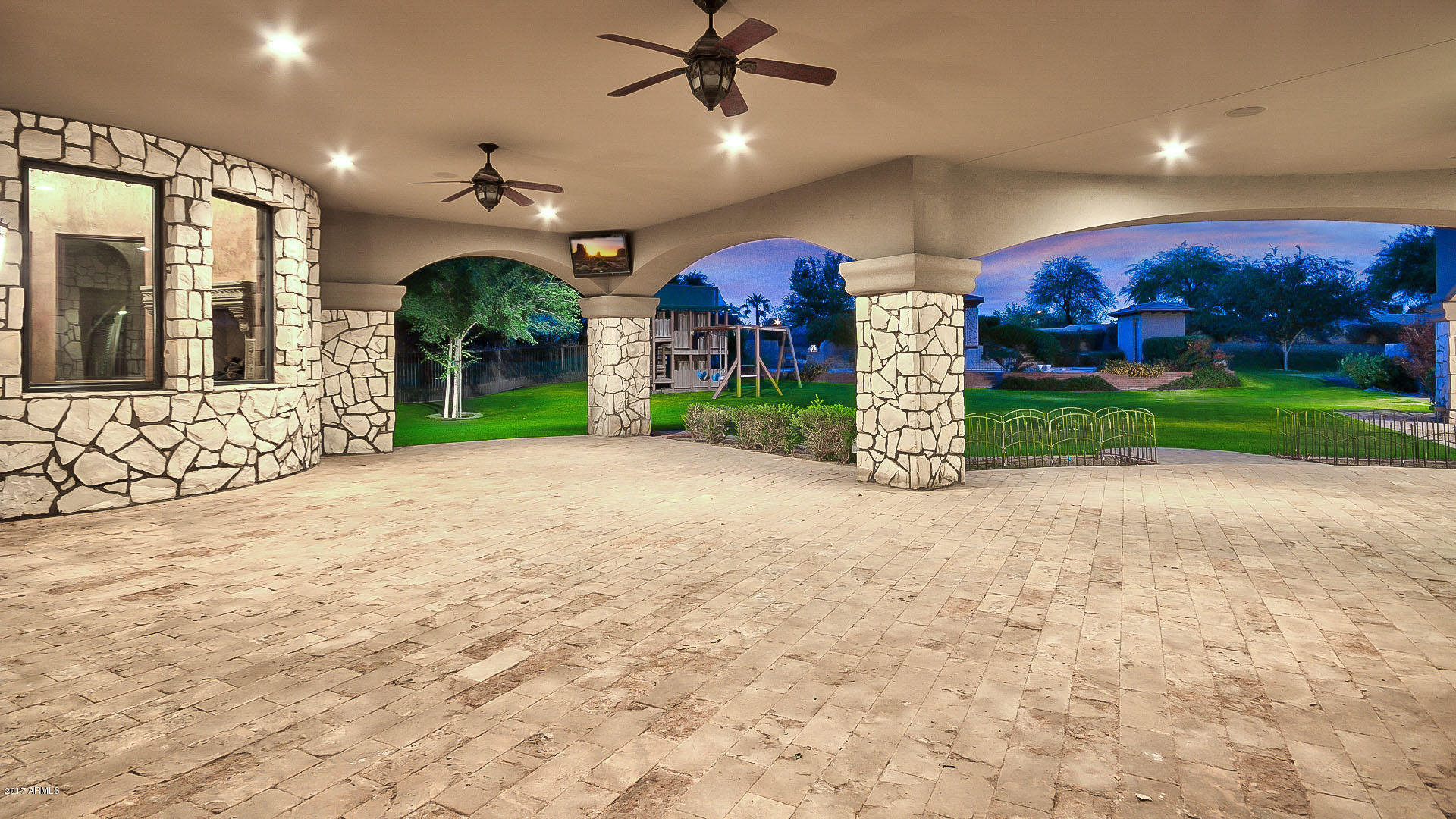 OAKWOOD HILLS - Residential
