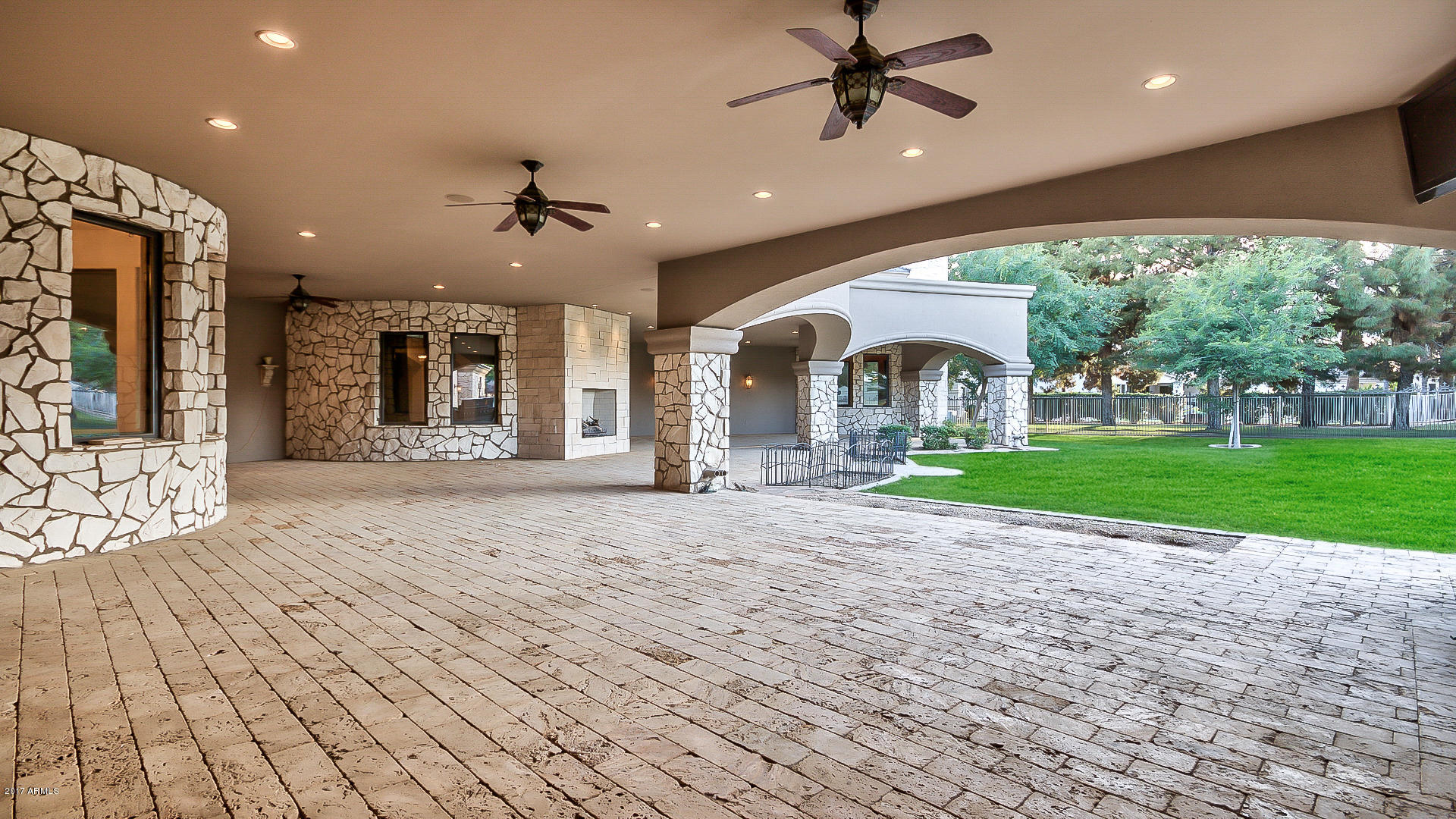 OAKWOOD HILLS - Residential