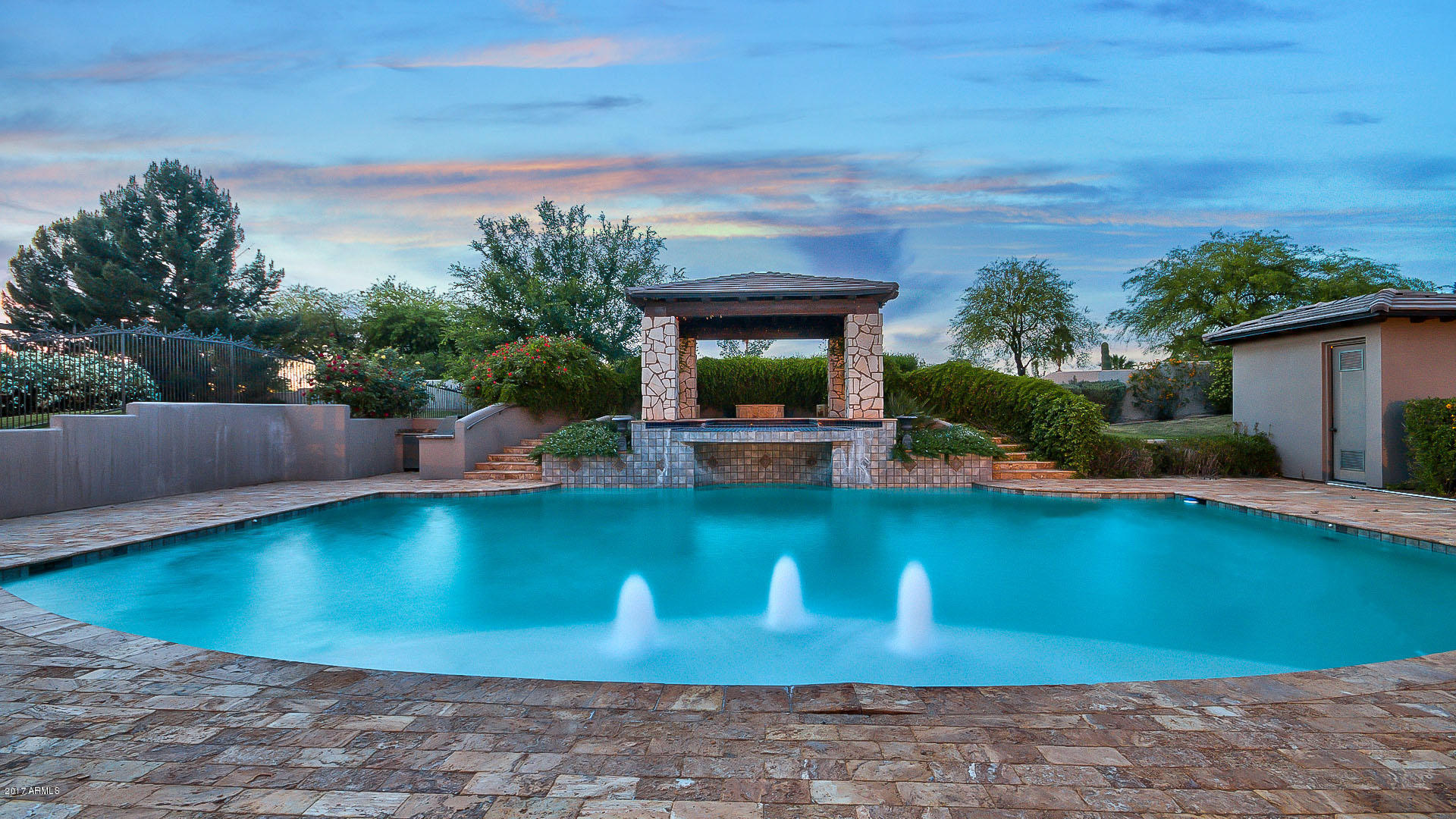 OAKWOOD HILLS - Residential