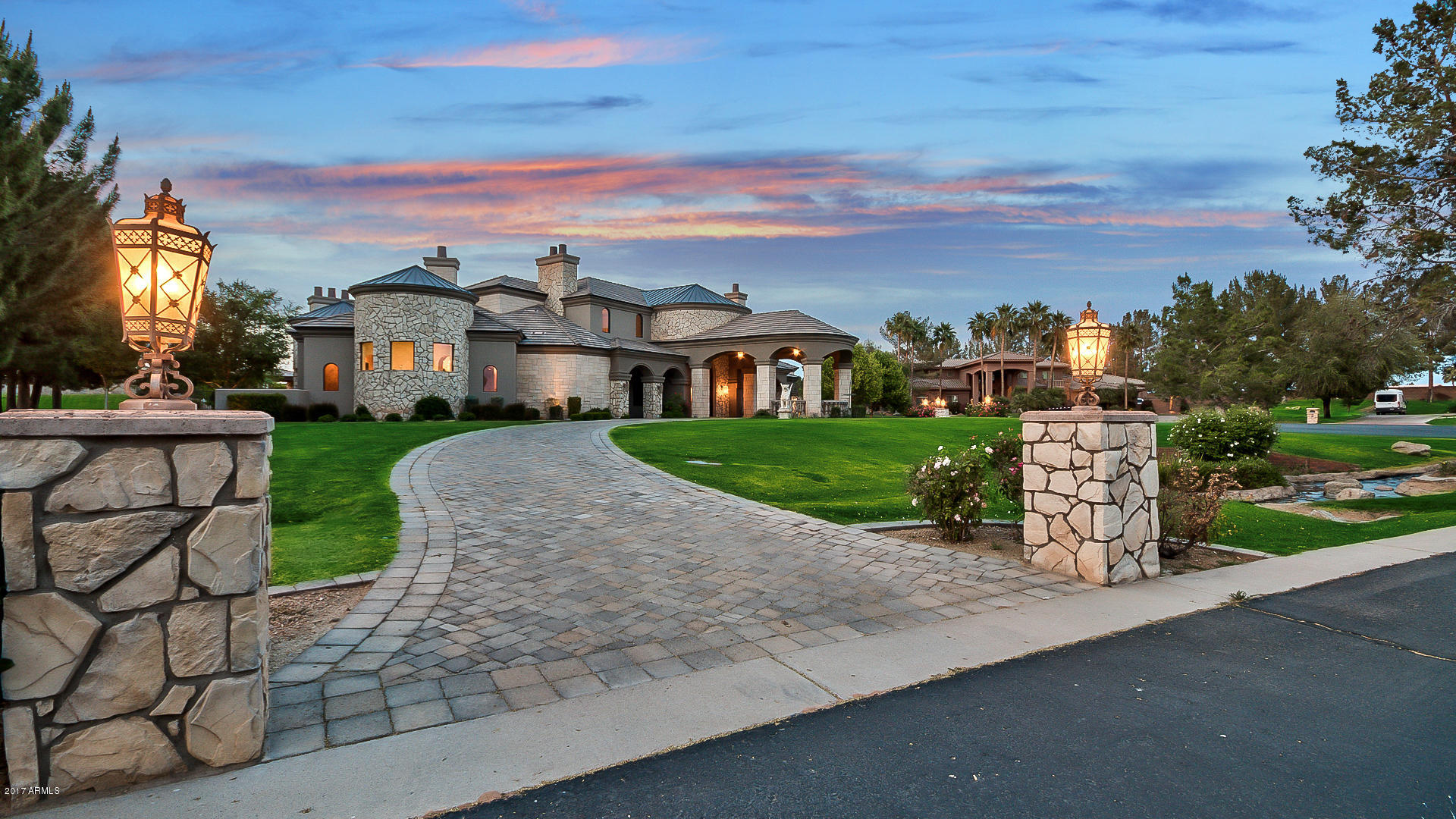 OAKWOOD HILLS - Residential