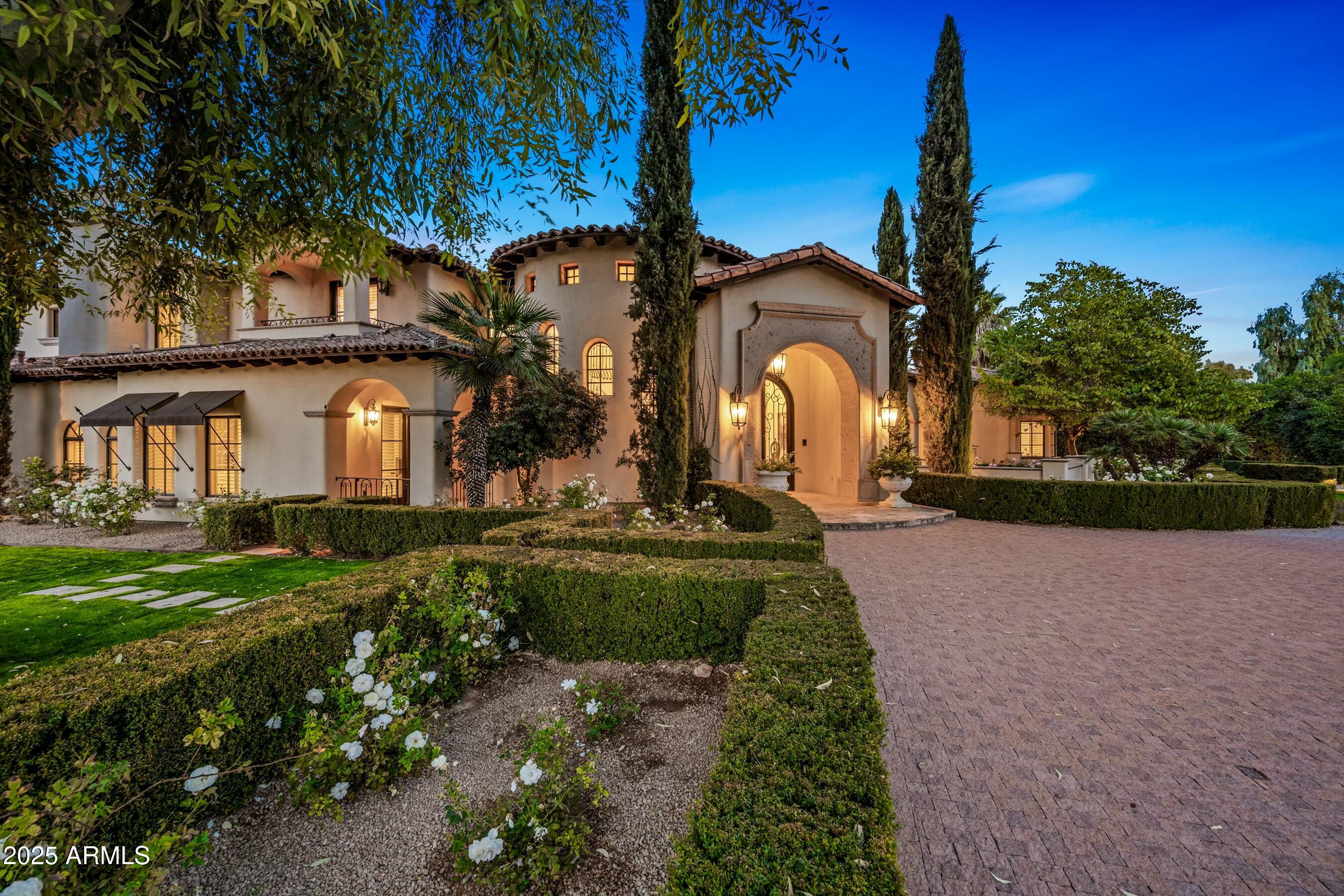 Camelback Country Club Estates - Residential