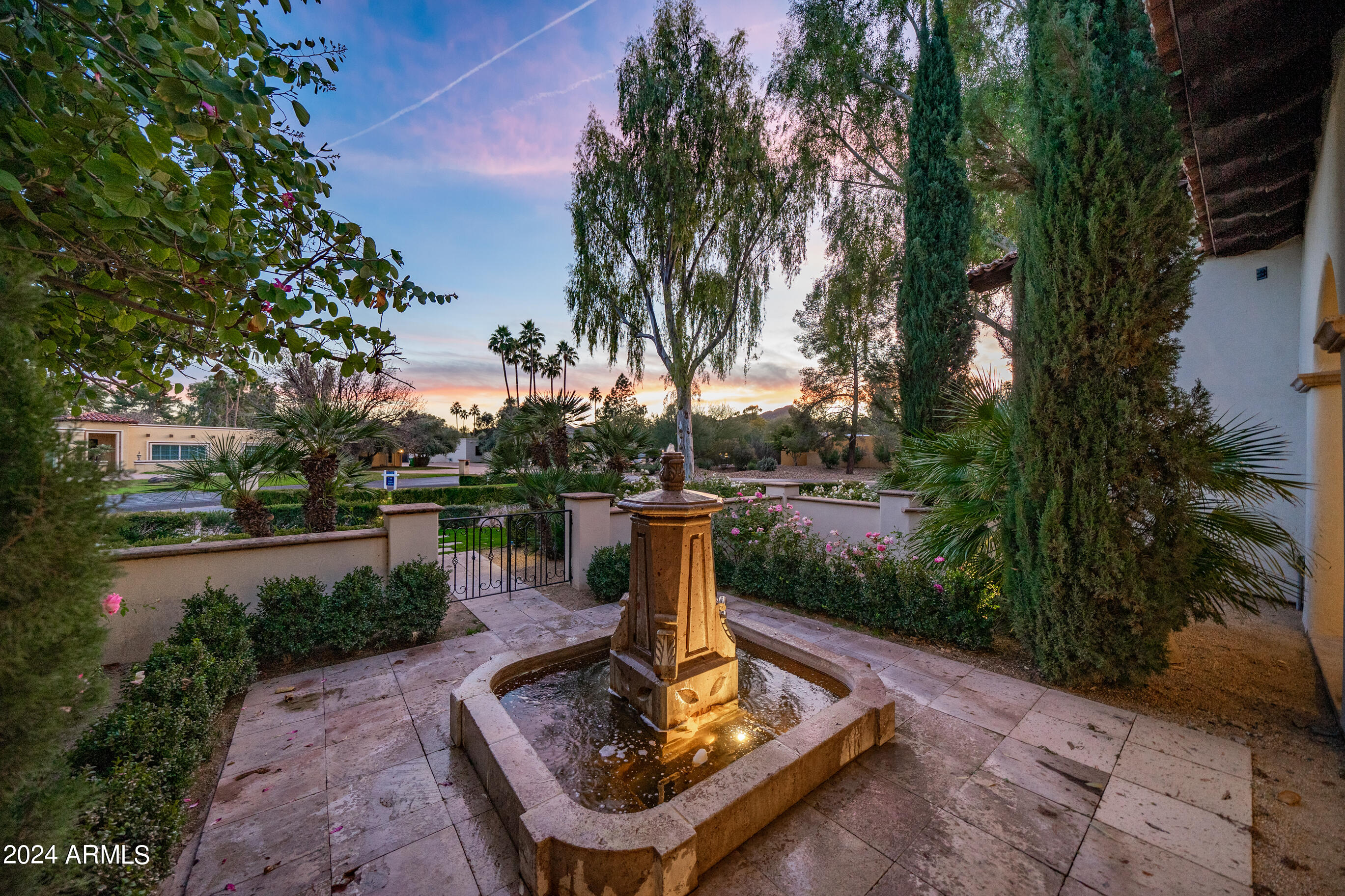 Camelback Country Club Estates - Residential