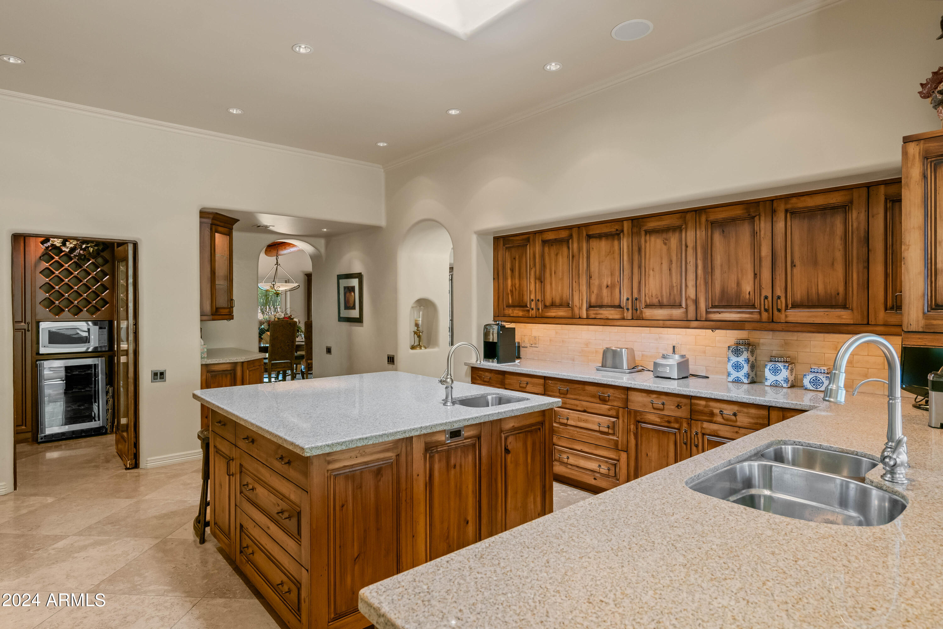 CAMELBACK RANCHOS - Residential