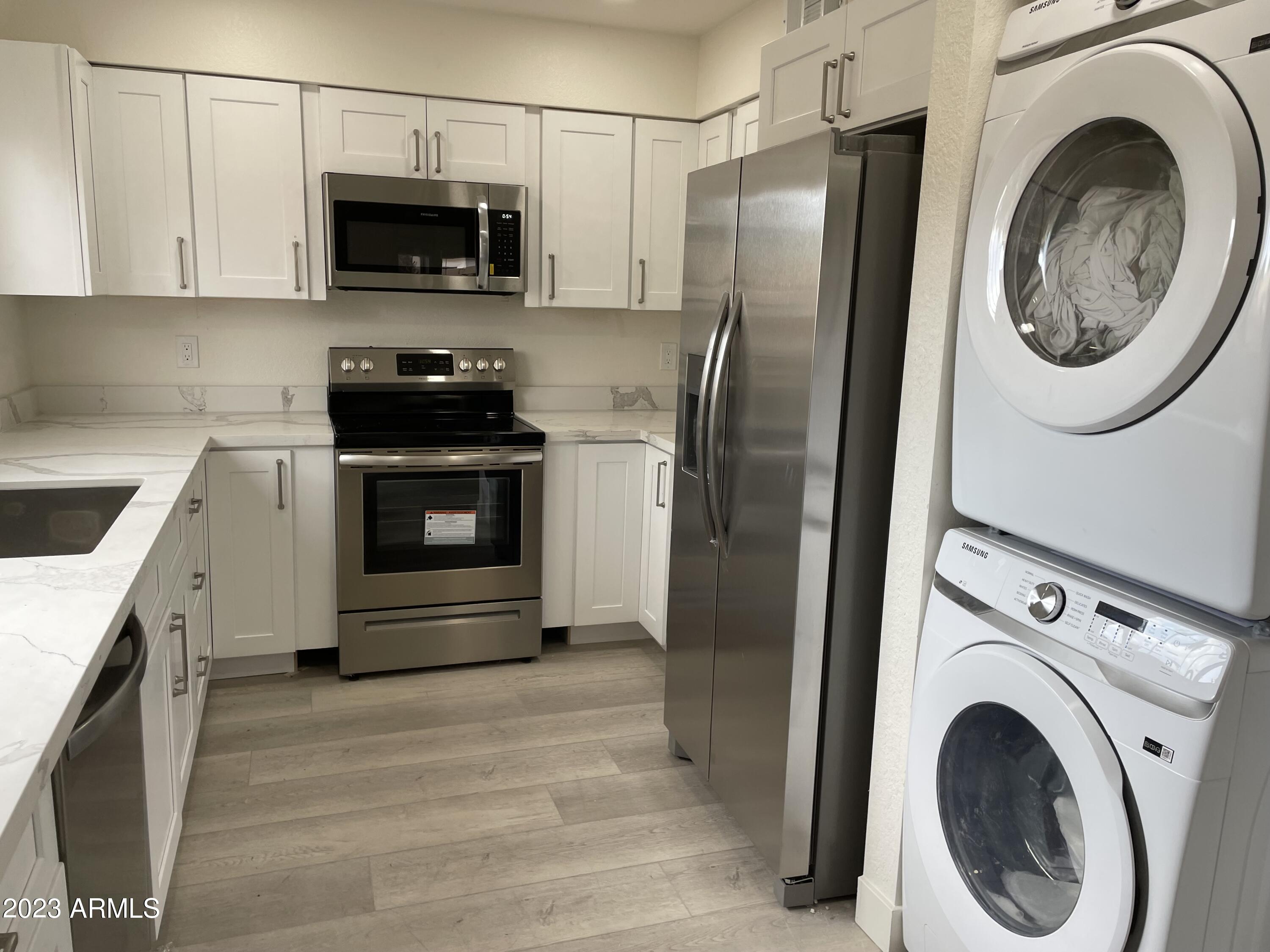 MONTANA DEL SOL LOT 1-184 TR A-G - Residential Lease
