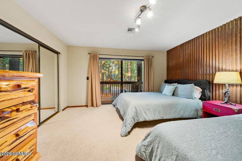 PINETOP LAKES COUNTRY CLUB UNIT 1 - Residential