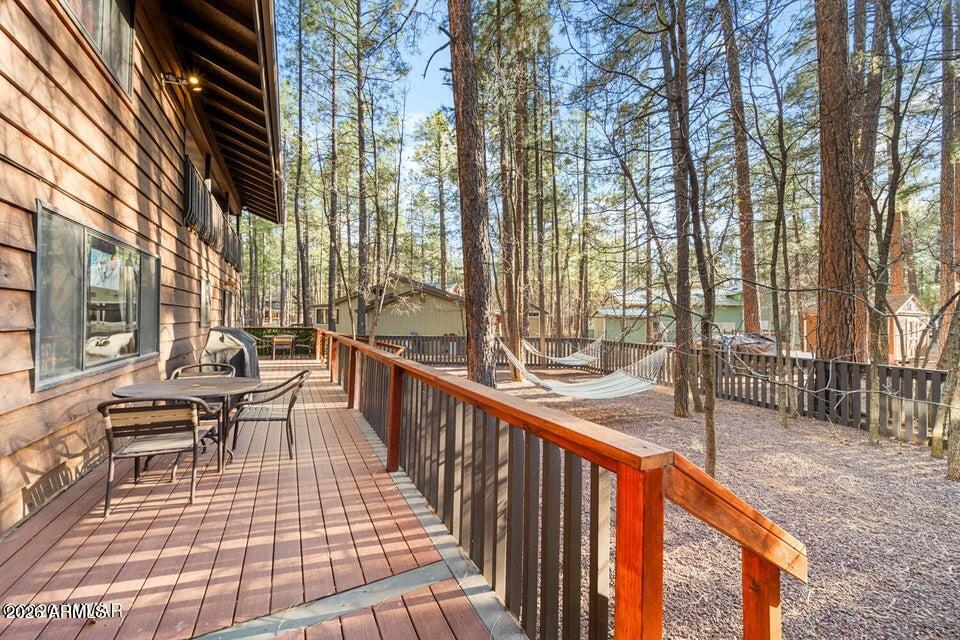 PINETOP LAKES COUNTRY CLUB UNIT 1 - Residential