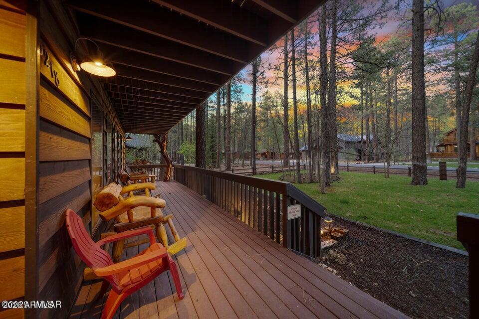 PINETOP LAKES COUNTRY CLUB UNIT 1 - Residential