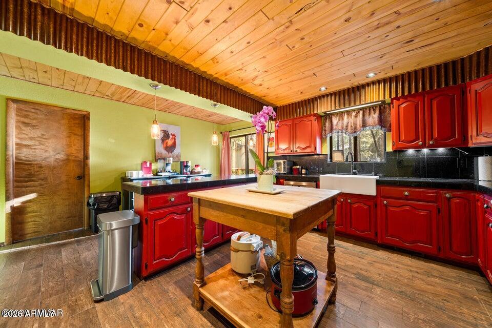 PINETOP LAKES COUNTRY CLUB UNIT 1 - Residential