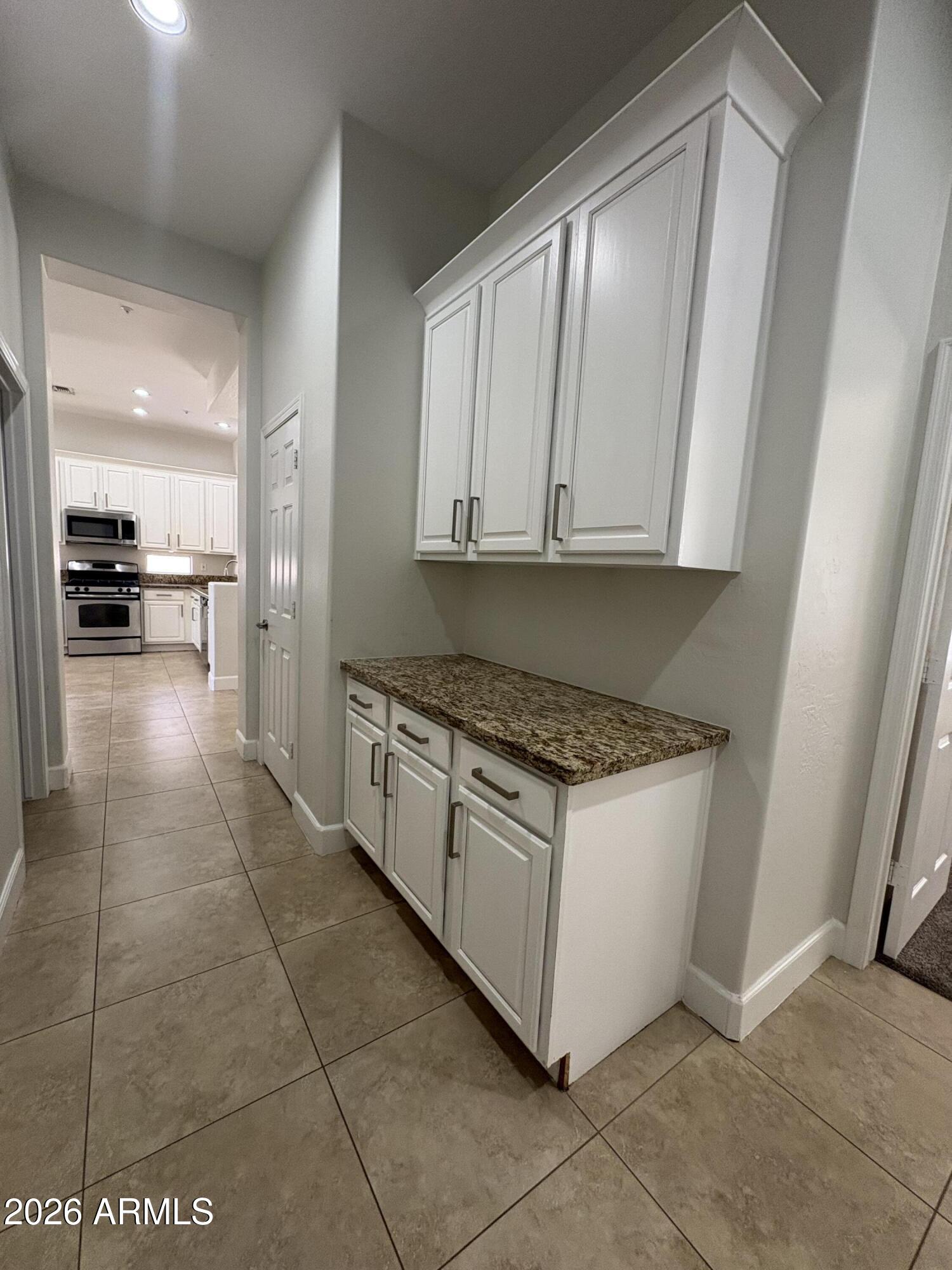 GRAYHAWK VILLAGE 1 PARCEL 1G1I PHASE 3 - Residential Lease