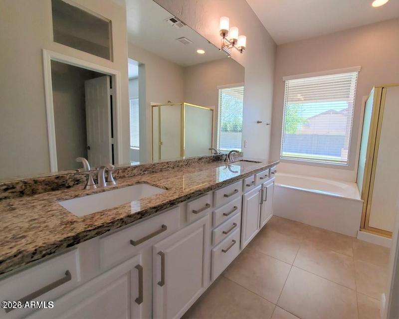 GRAYHAWK VILLAGE 1 PARCEL 1G1I PHASE 3 - Residential Lease
