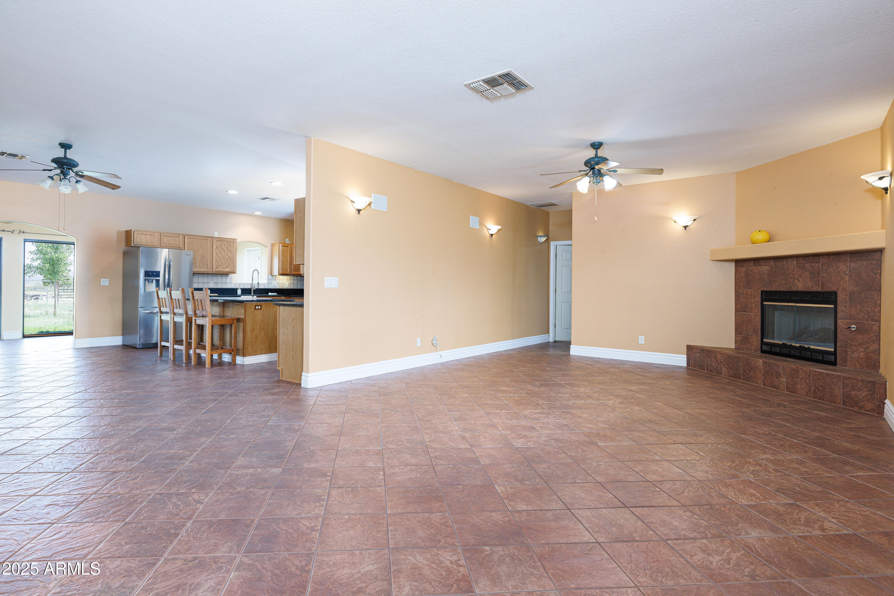 BARBARY ESTATES - Residential