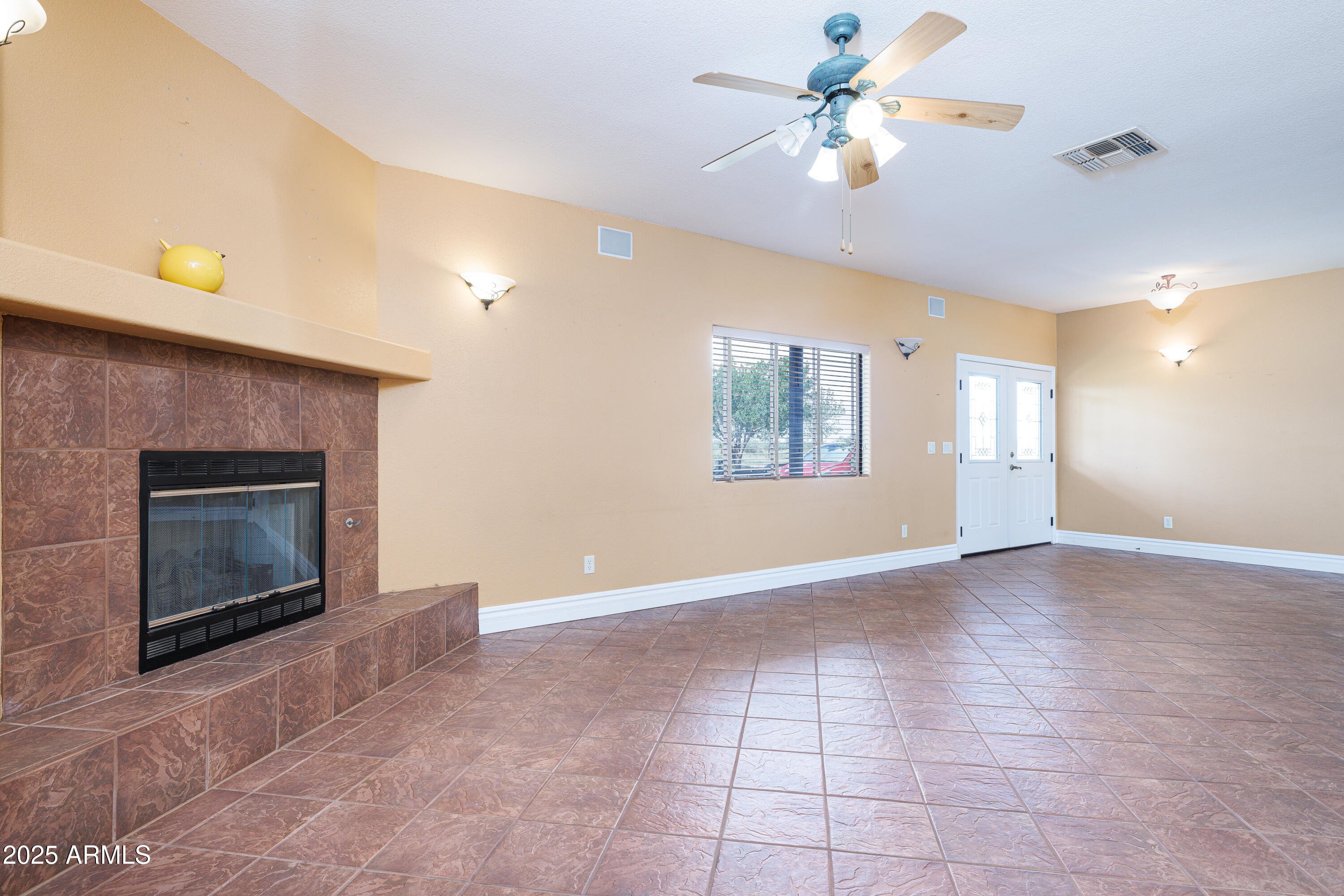 BARBARY ESTATES - Residential