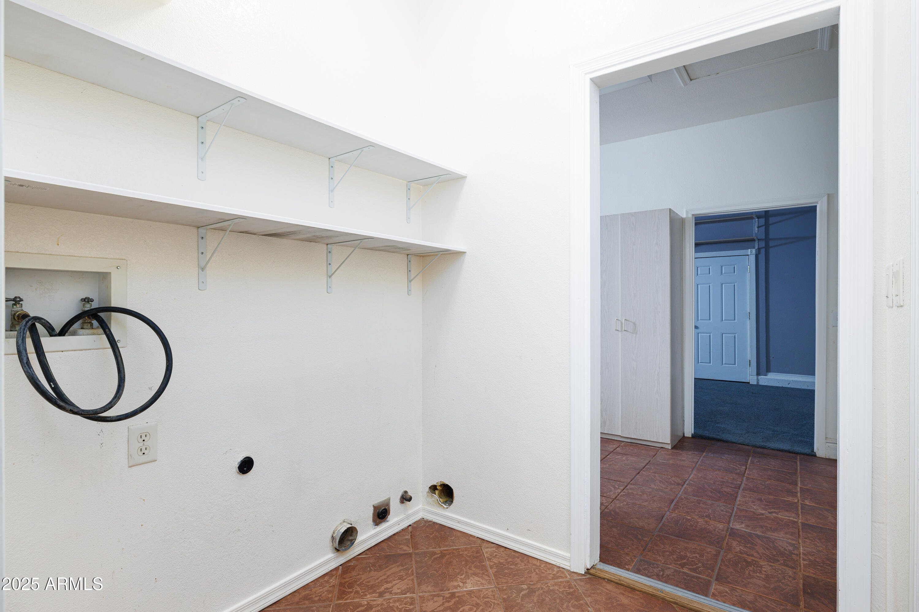 BARBARY ESTATES - Residential