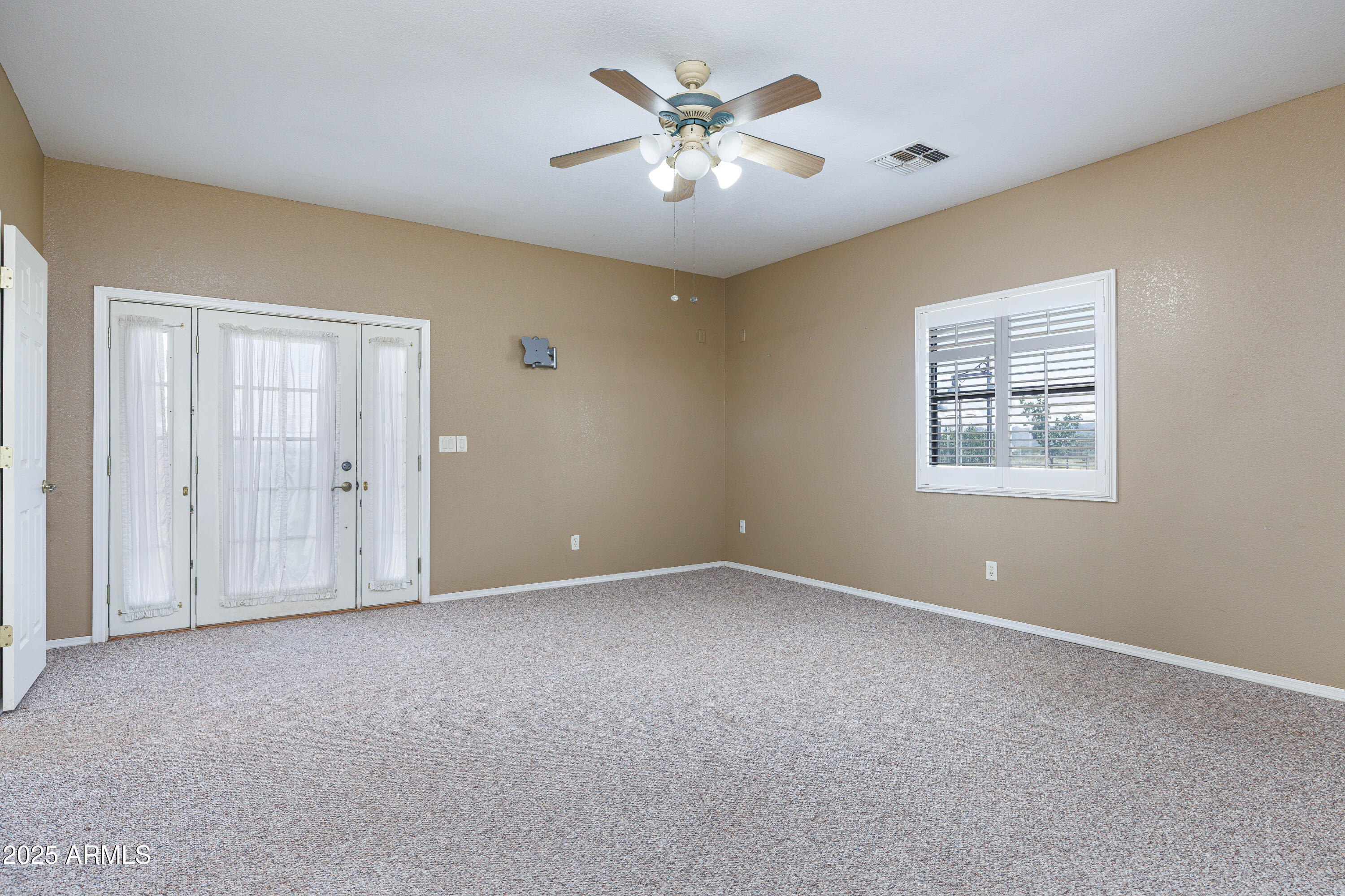 BARBARY ESTATES - Residential