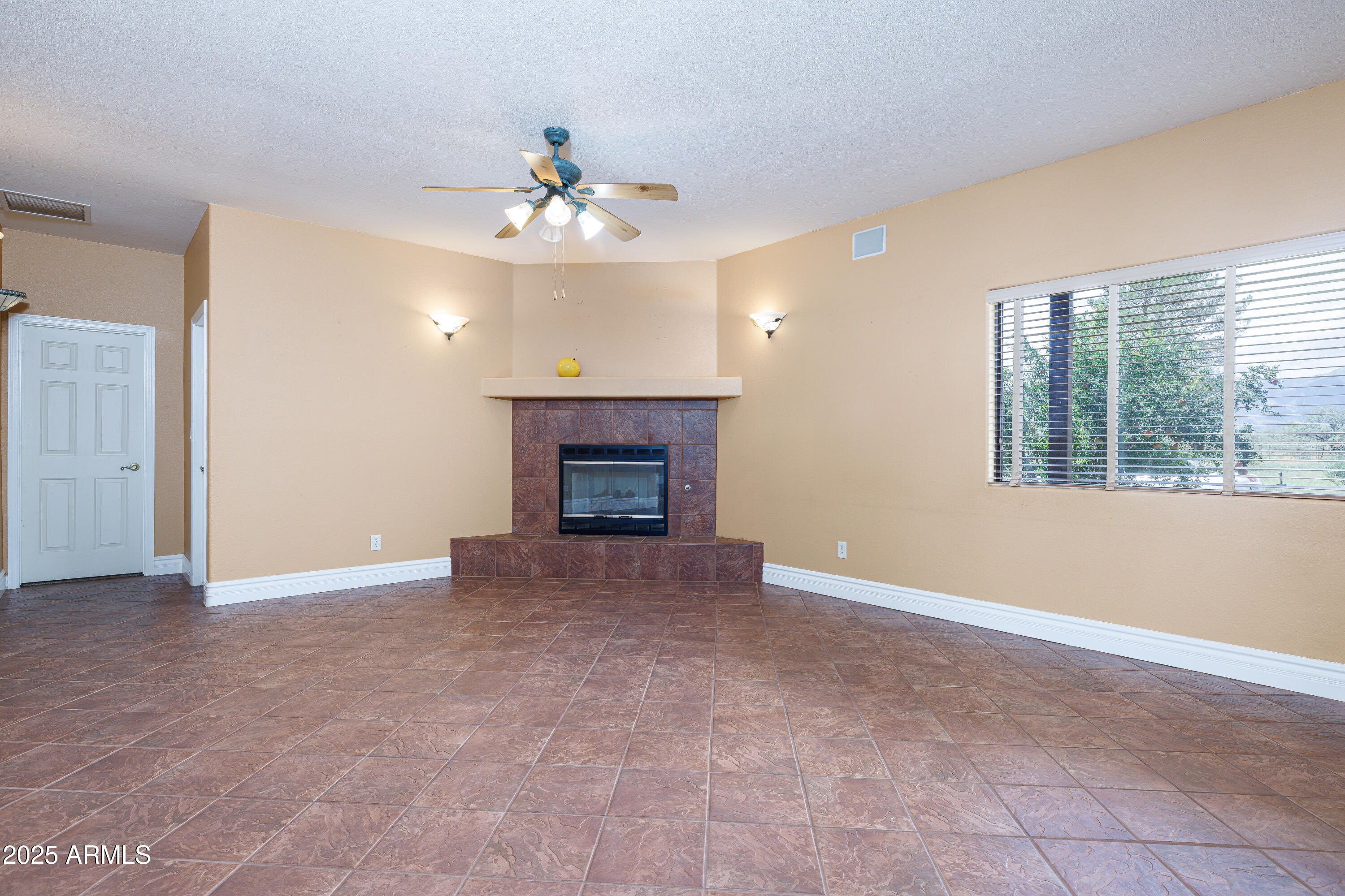 BARBARY ESTATES - Residential