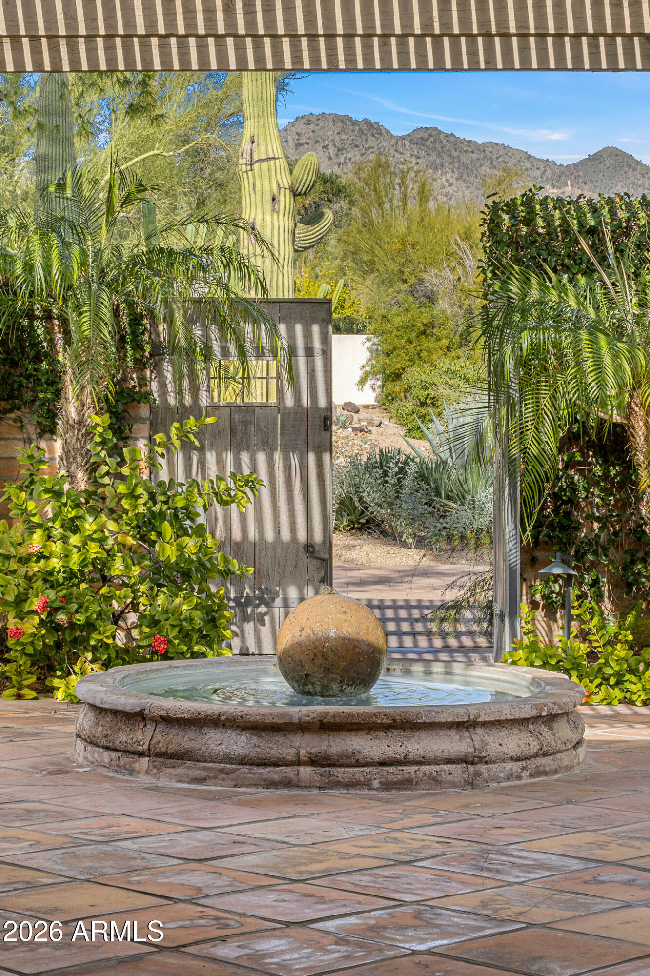 ARROYO HEIGHTS - Residential