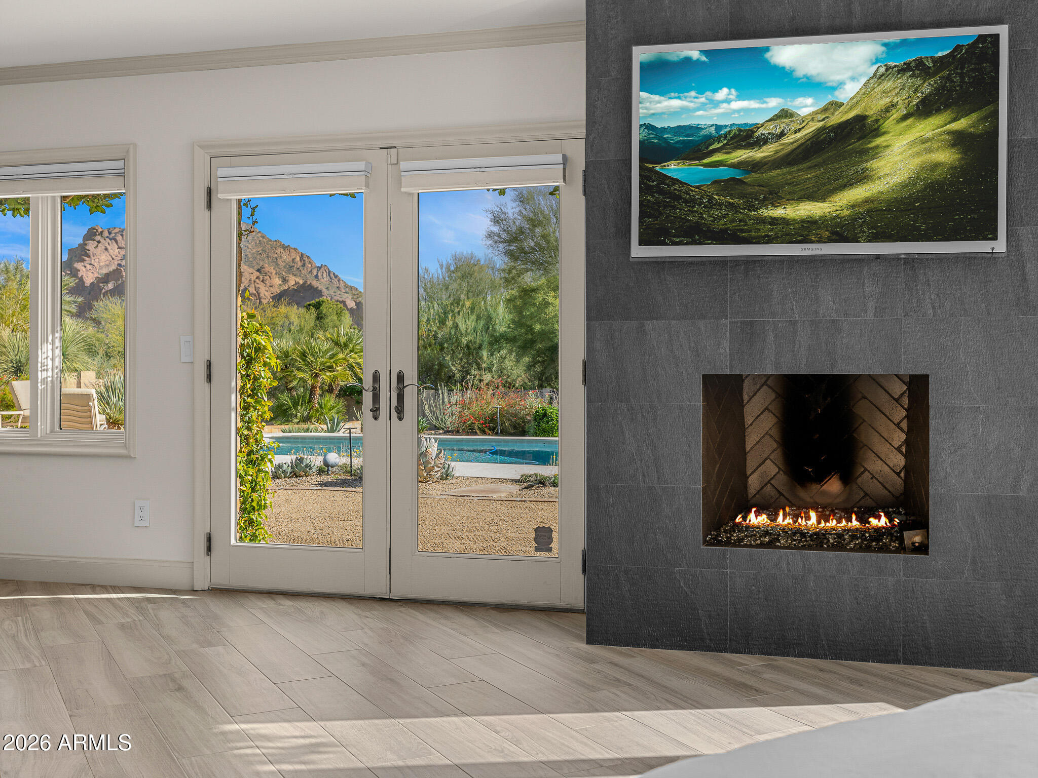 ARROYO HEIGHTS - Residential