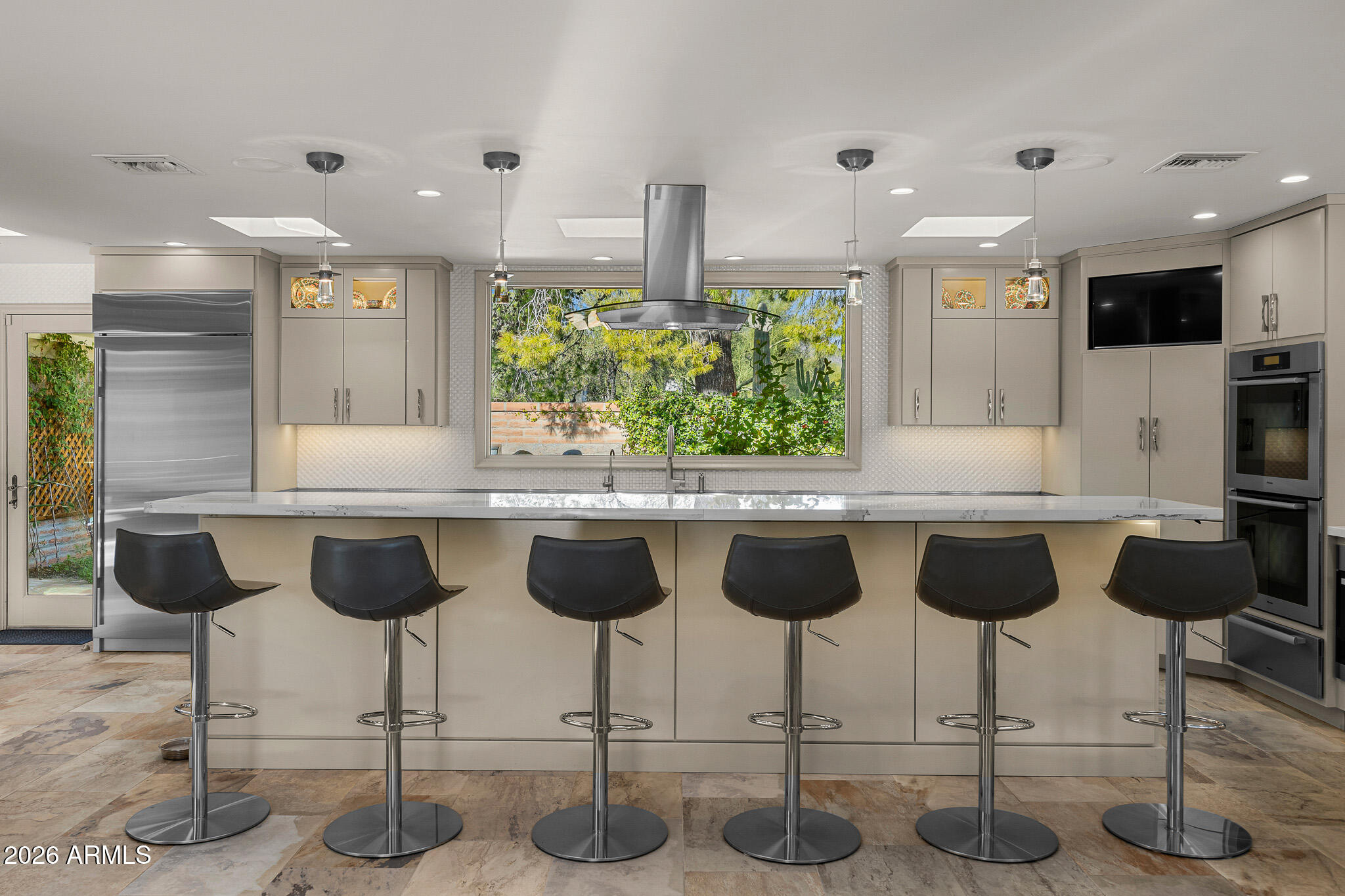 ARROYO HEIGHTS - Residential