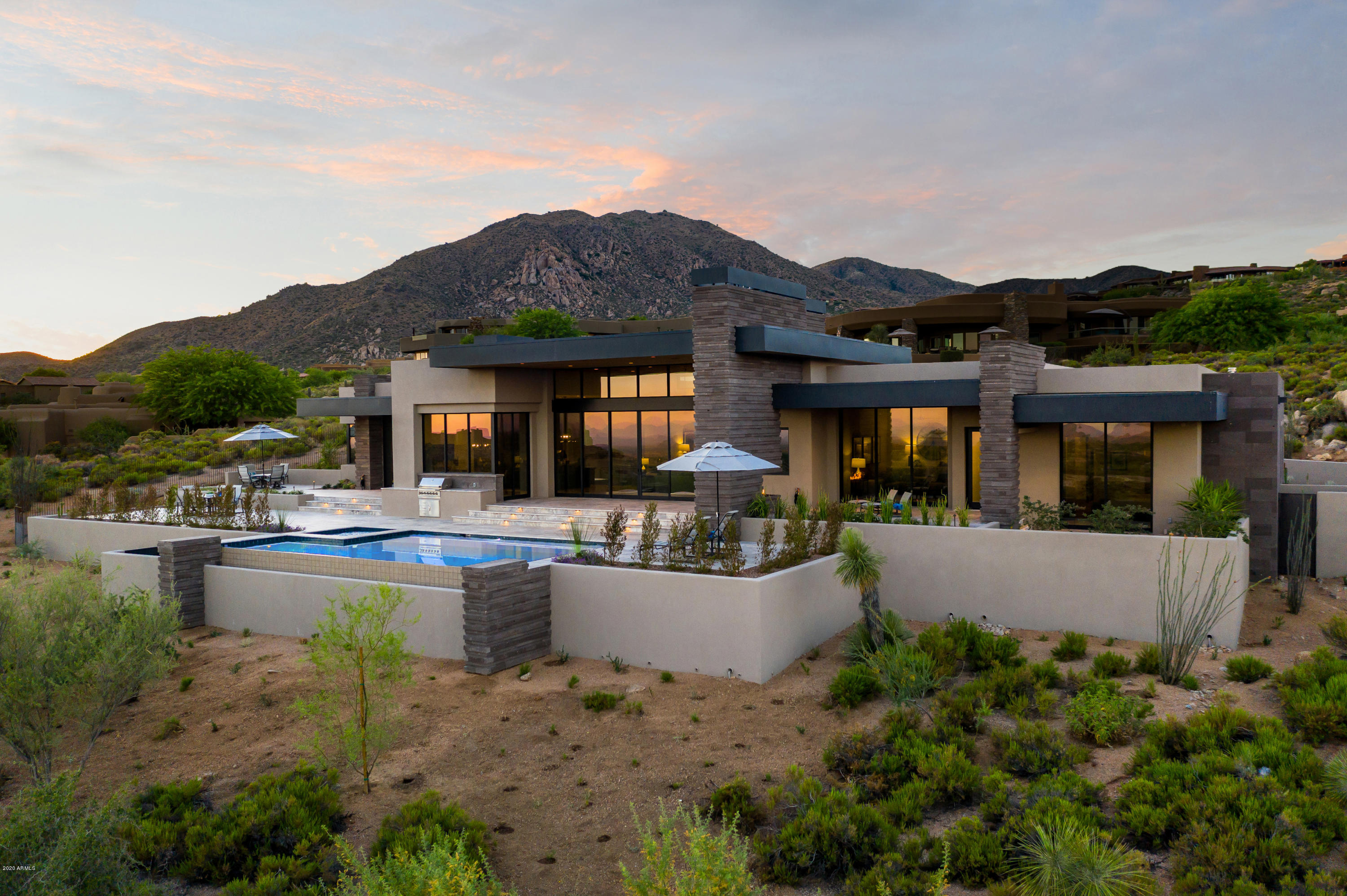 DESERT MOUNTAIN - Residential