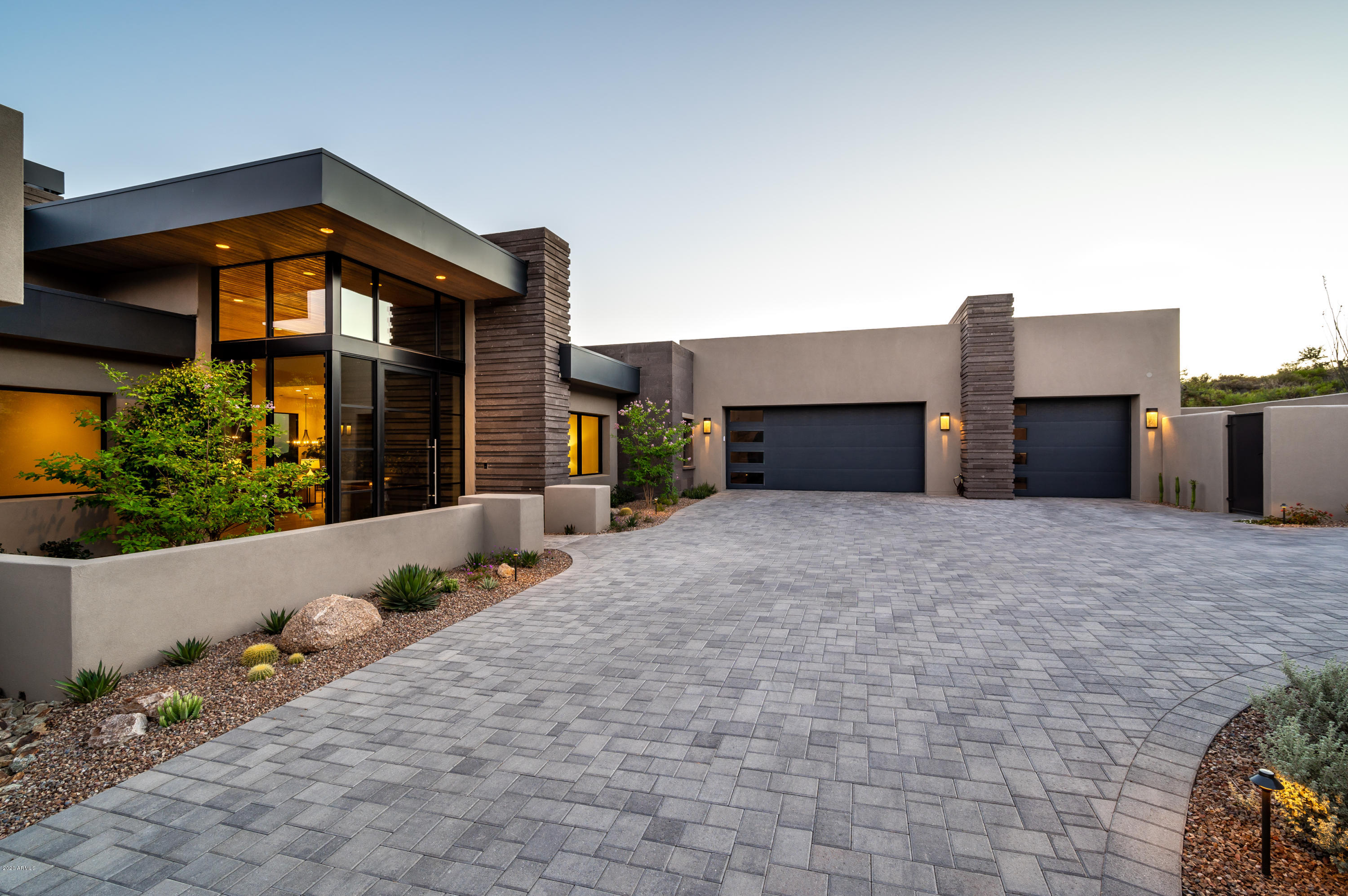 DESERT MOUNTAIN - Residential