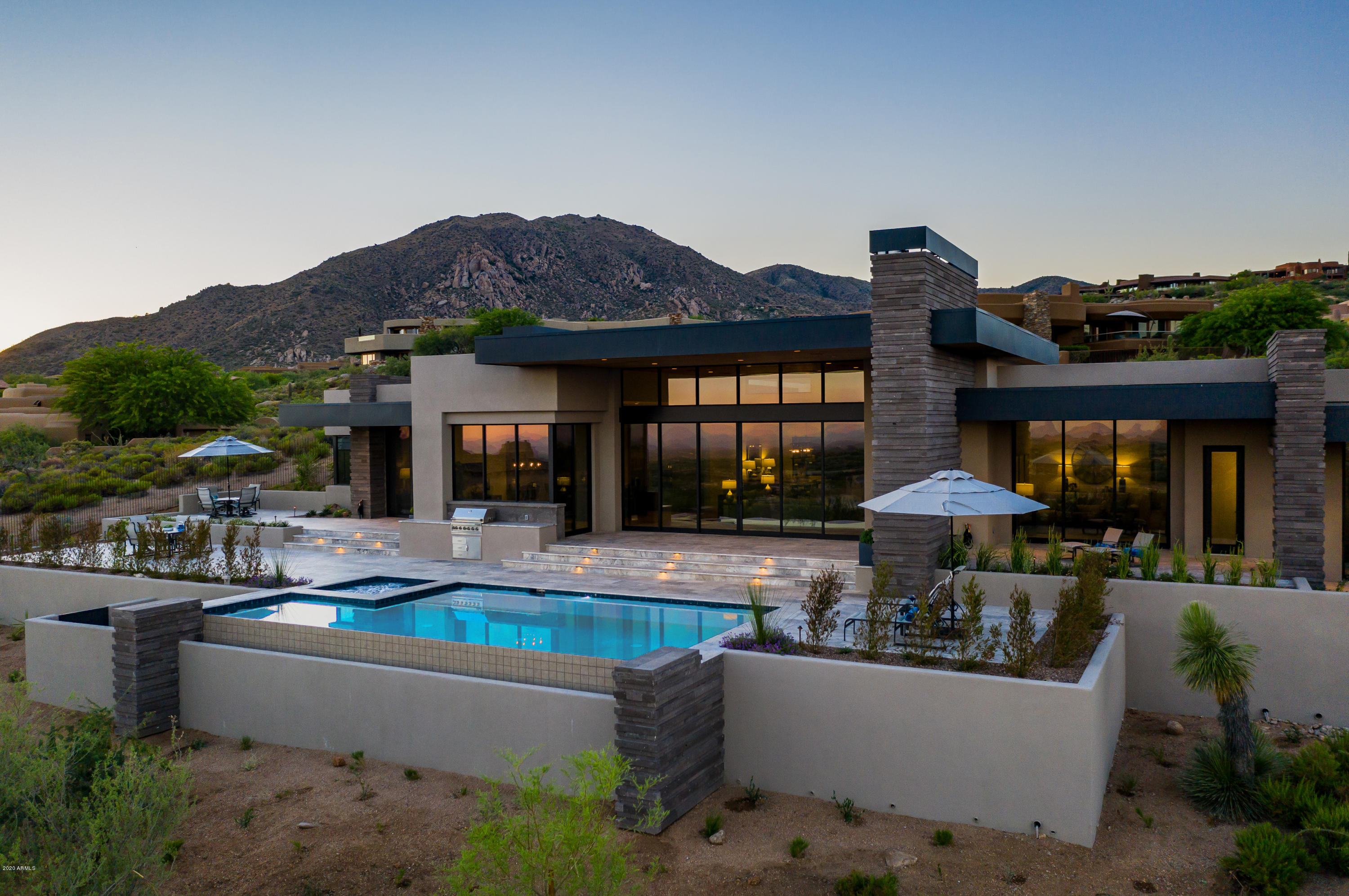 DESERT MOUNTAIN - Residential
