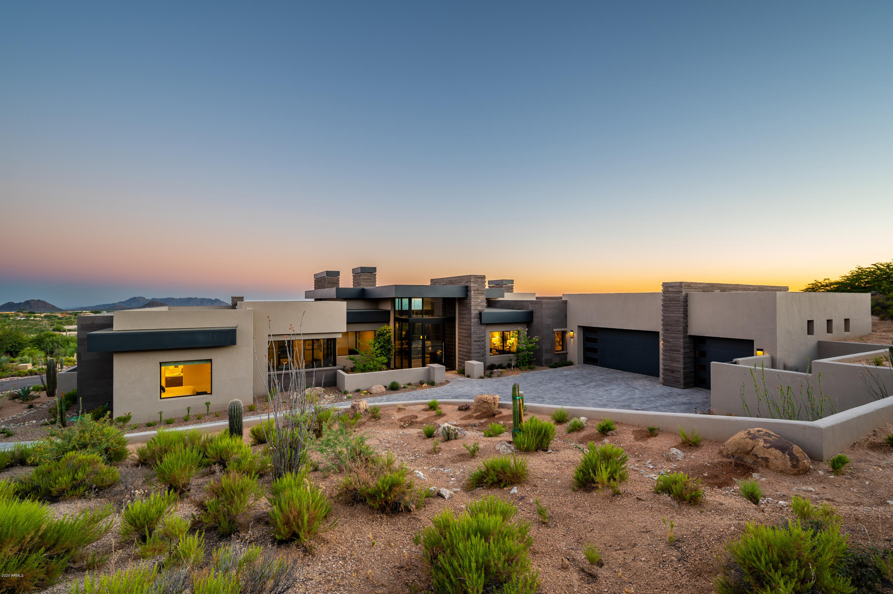 DESERT MOUNTAIN - Residential