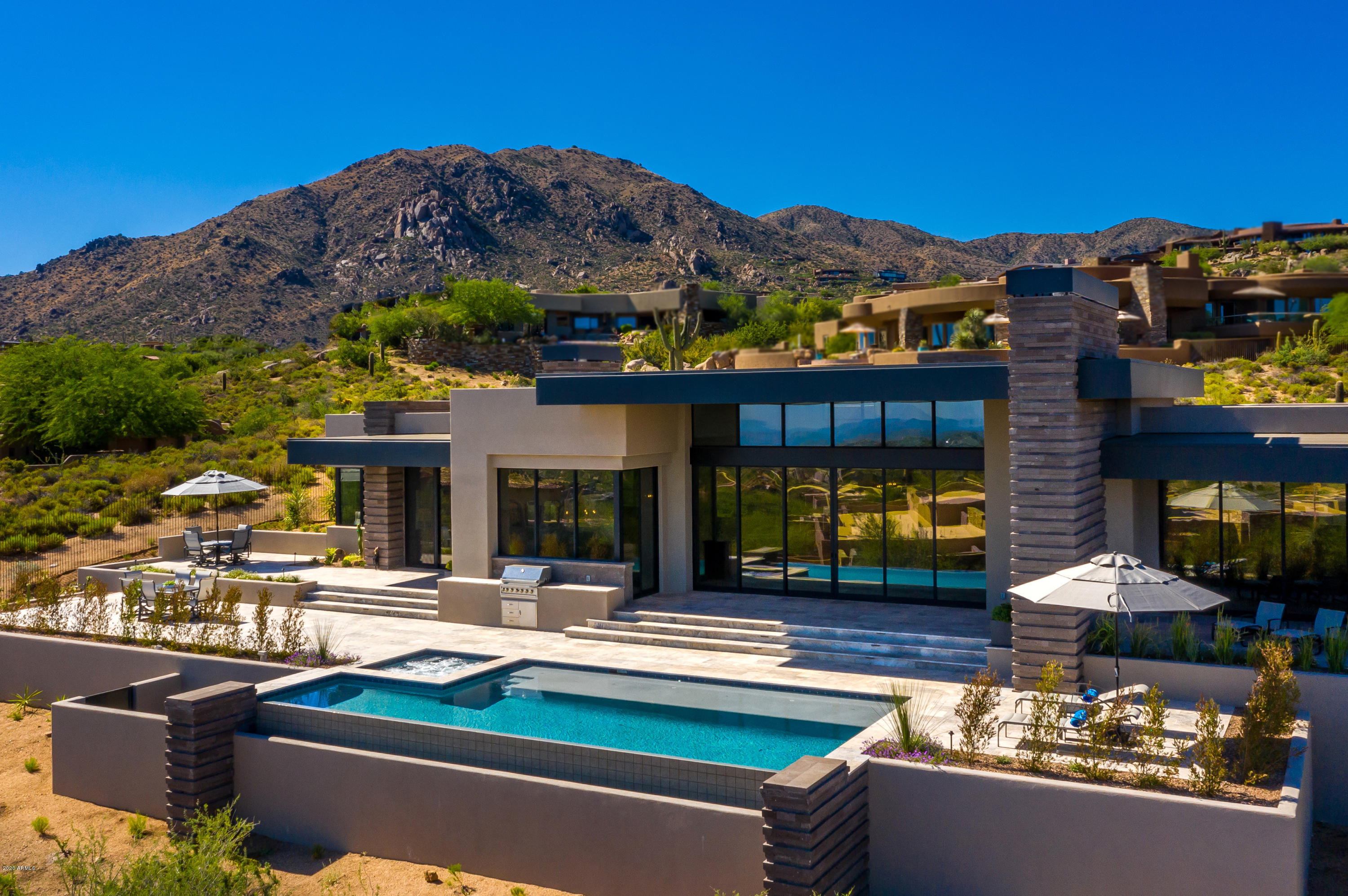 DESERT MOUNTAIN - Residential