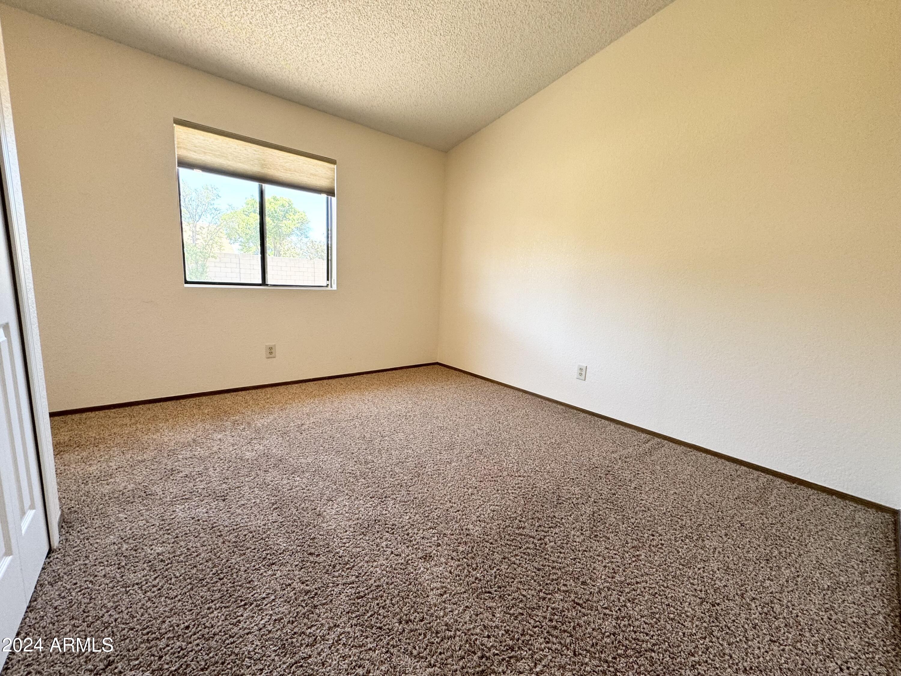 MISSION HILLS ESTATES - Residential