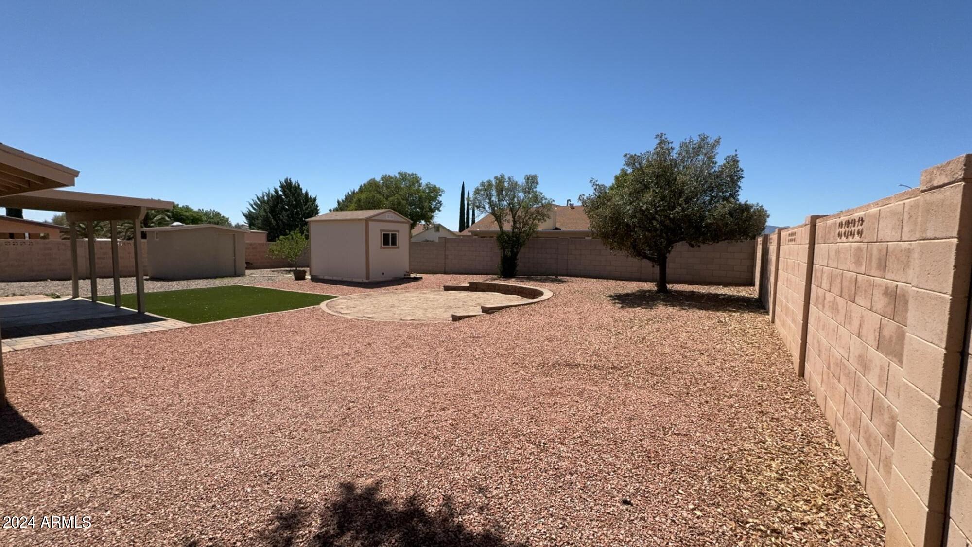 MISSION HILLS ESTATES - Residential