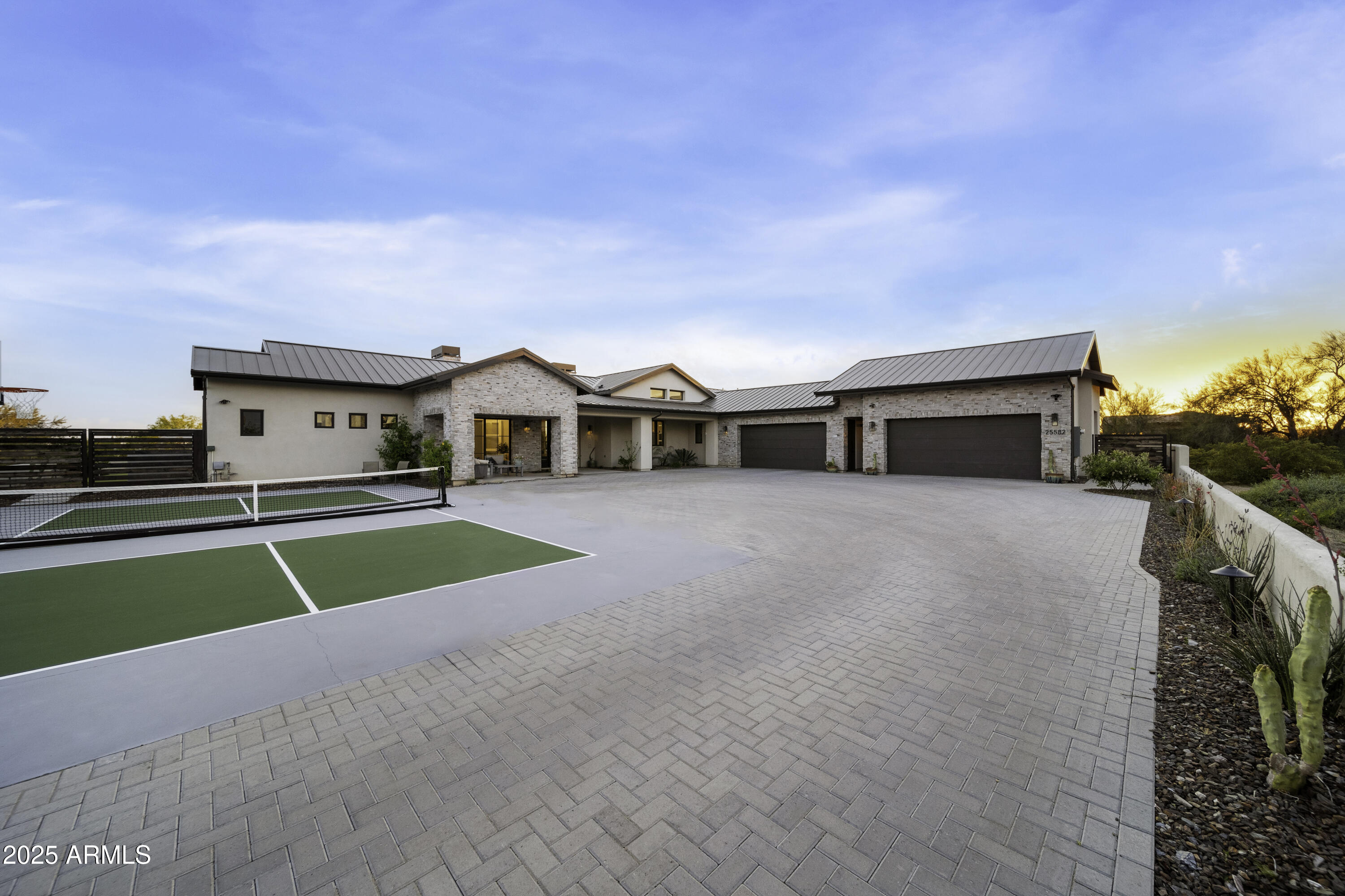 Pinnacle Peak Place - Residential
