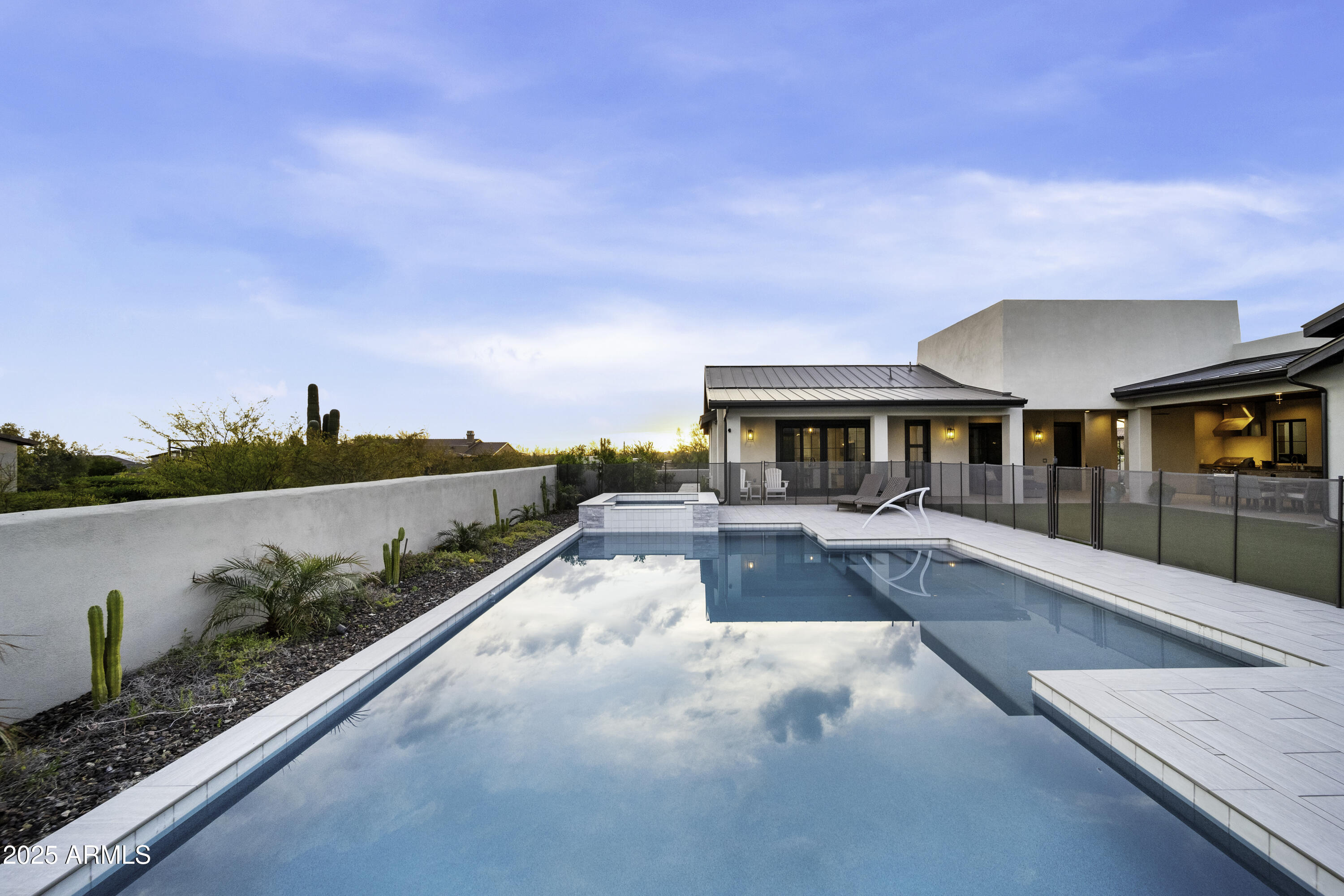 Pinnacle Peak Place - Residential