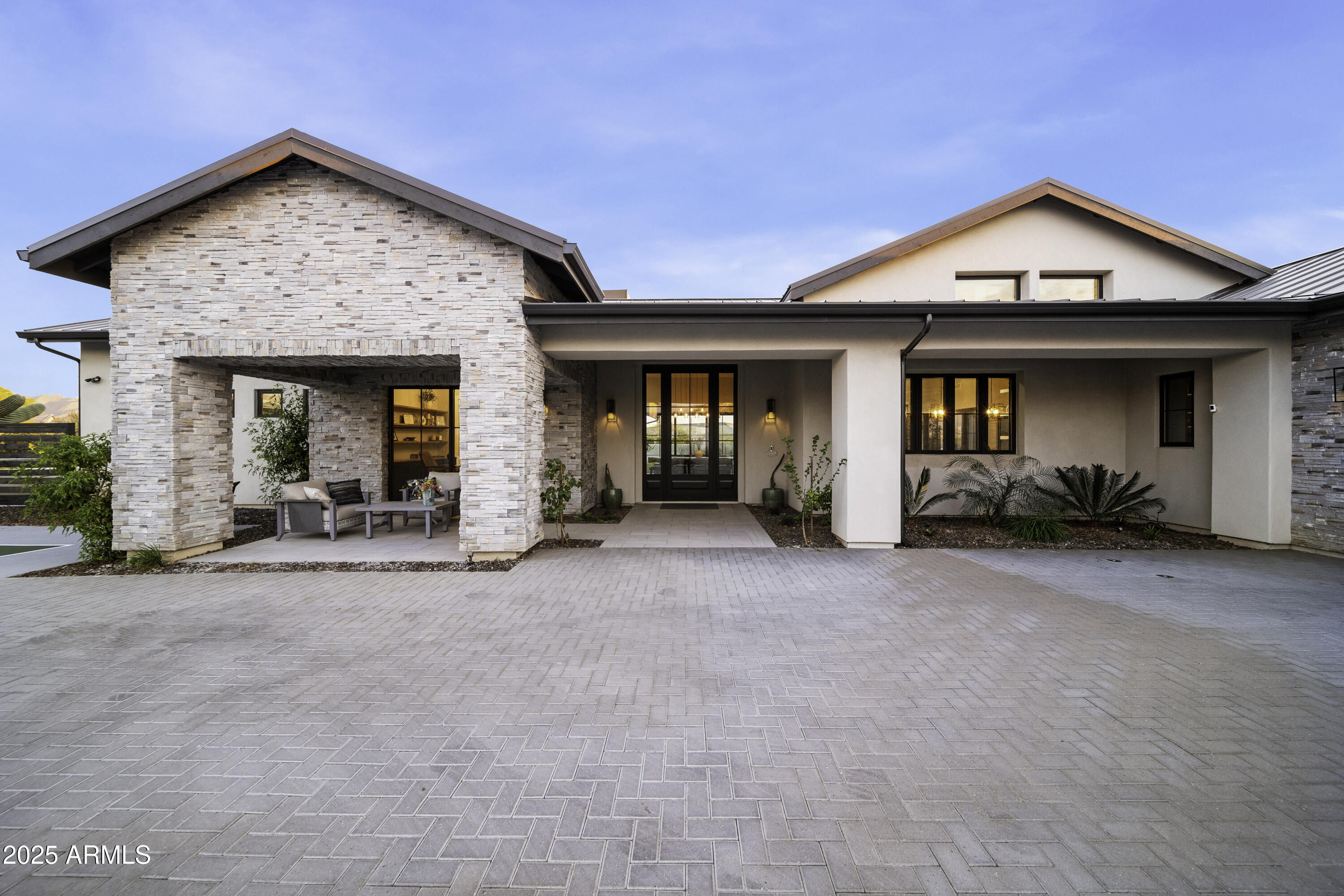 Pinnacle Peak Place - Residential